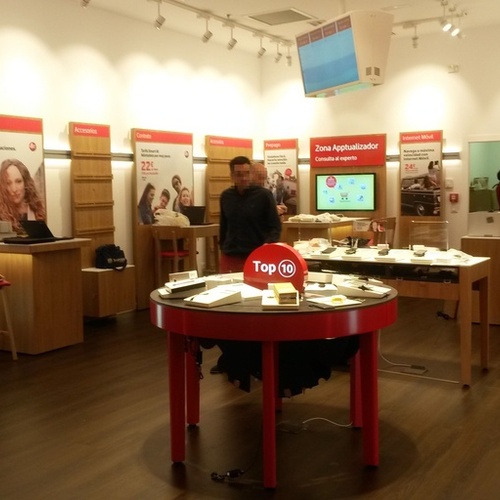 Tienda Vodafone Vodafone La Coruña - CC Marineda Plaza