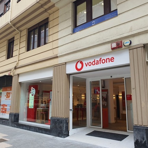 Tienda Vodafone Vodafone Navarra- Rodríguez Arias