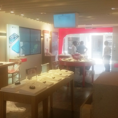 Tienda Vodafone Vodafone Lucena - El Peso