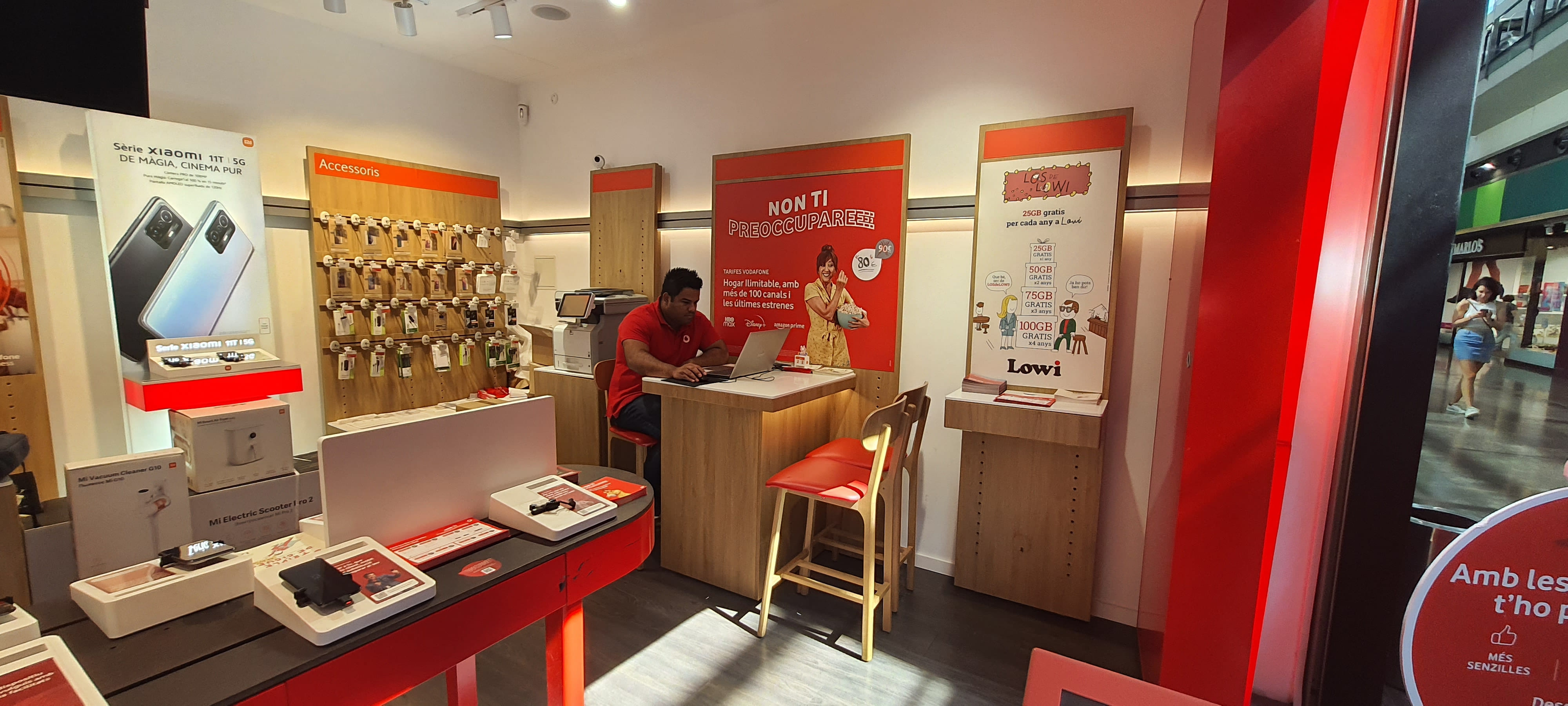 Vodafone Magic Badalona foto