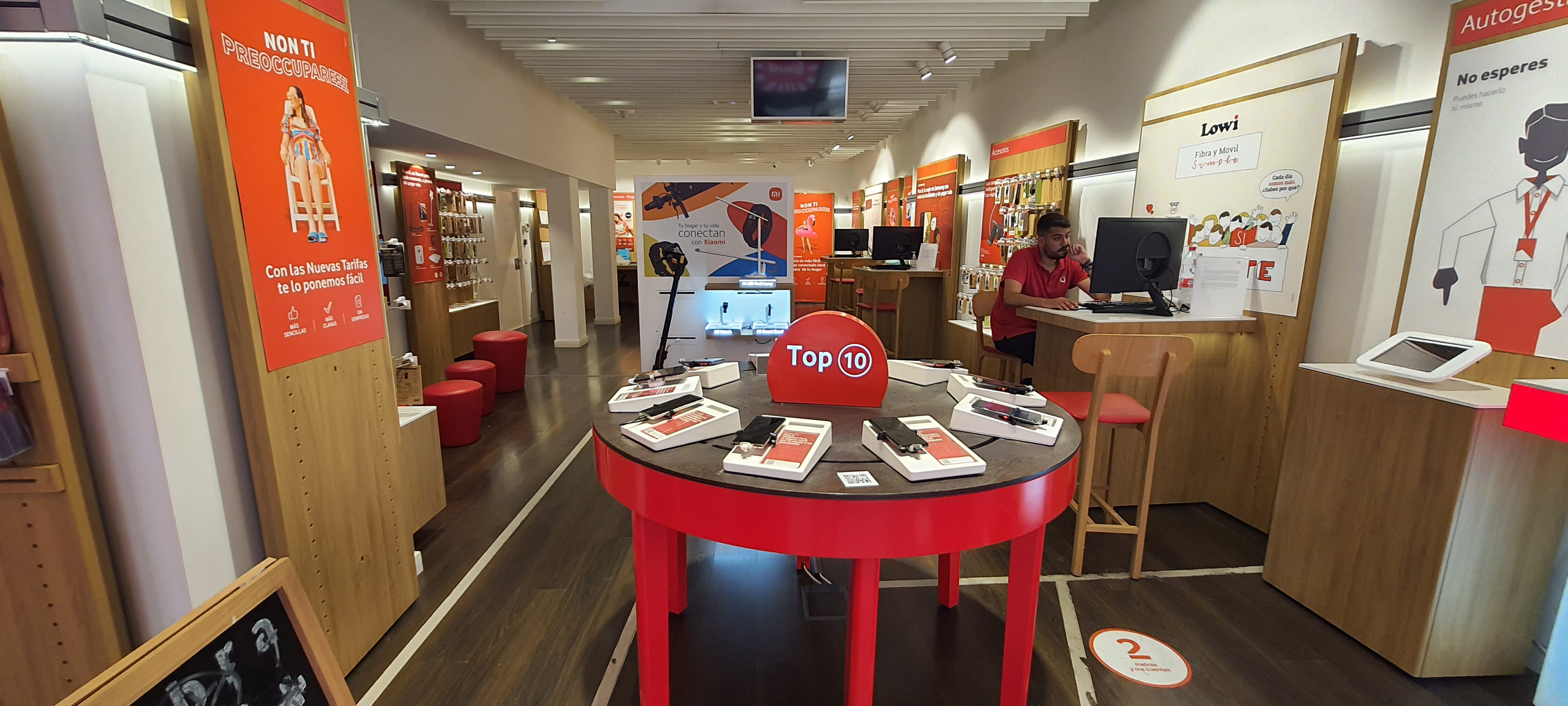 Vodafone Huelva - Palacios foto