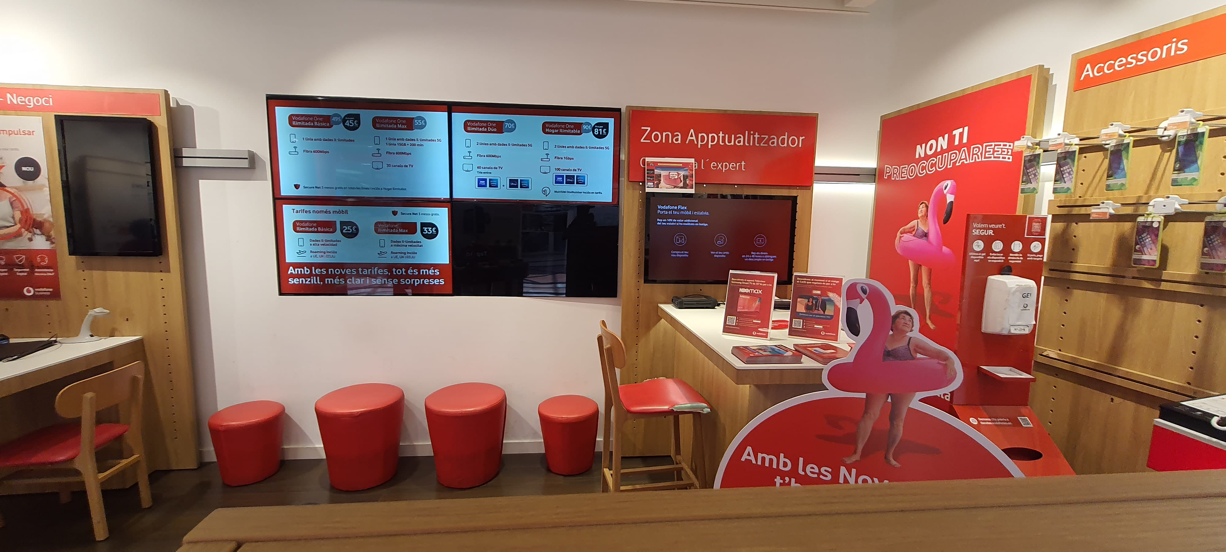 Vodafone Hospitalet - CC Gran Via foto