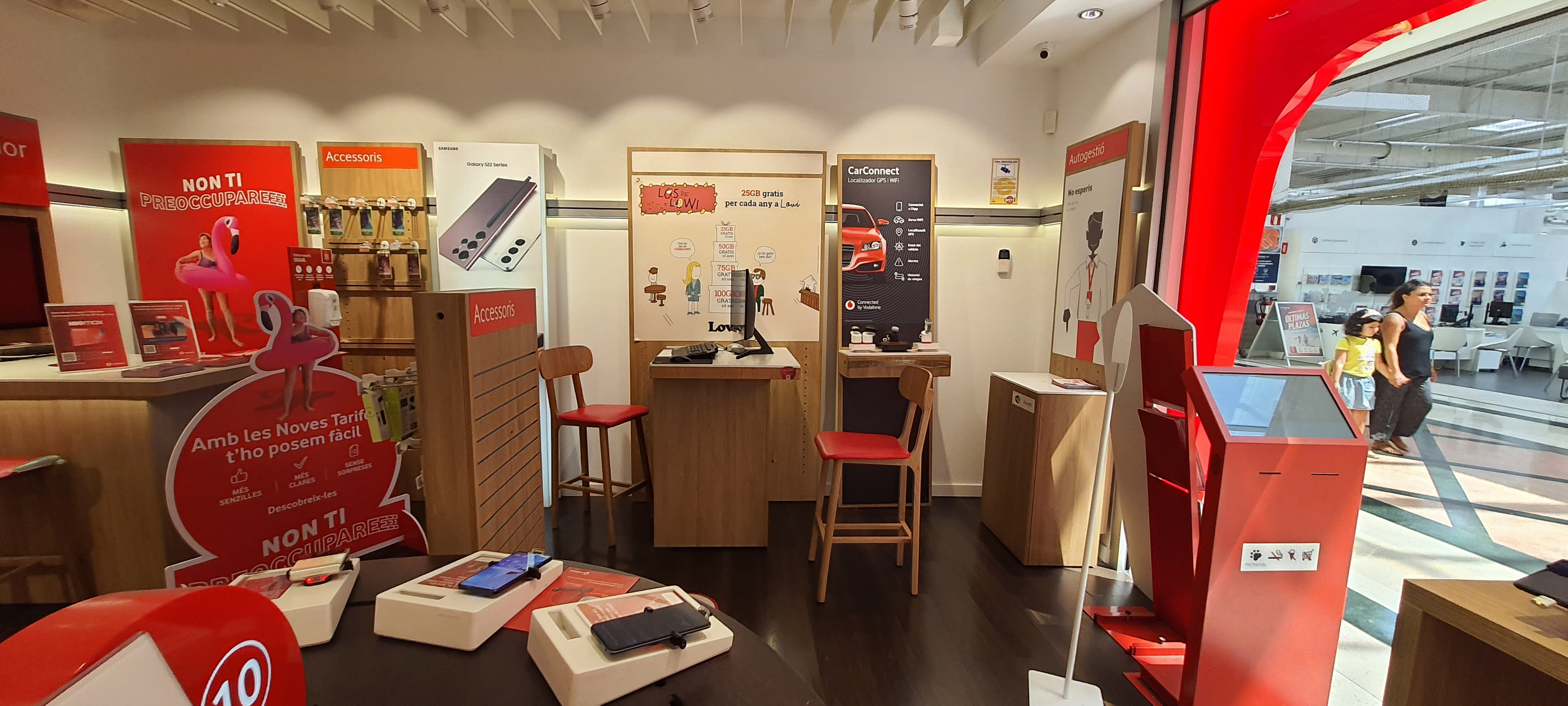 Vodafone Hospitalet - CC Gran Via foto