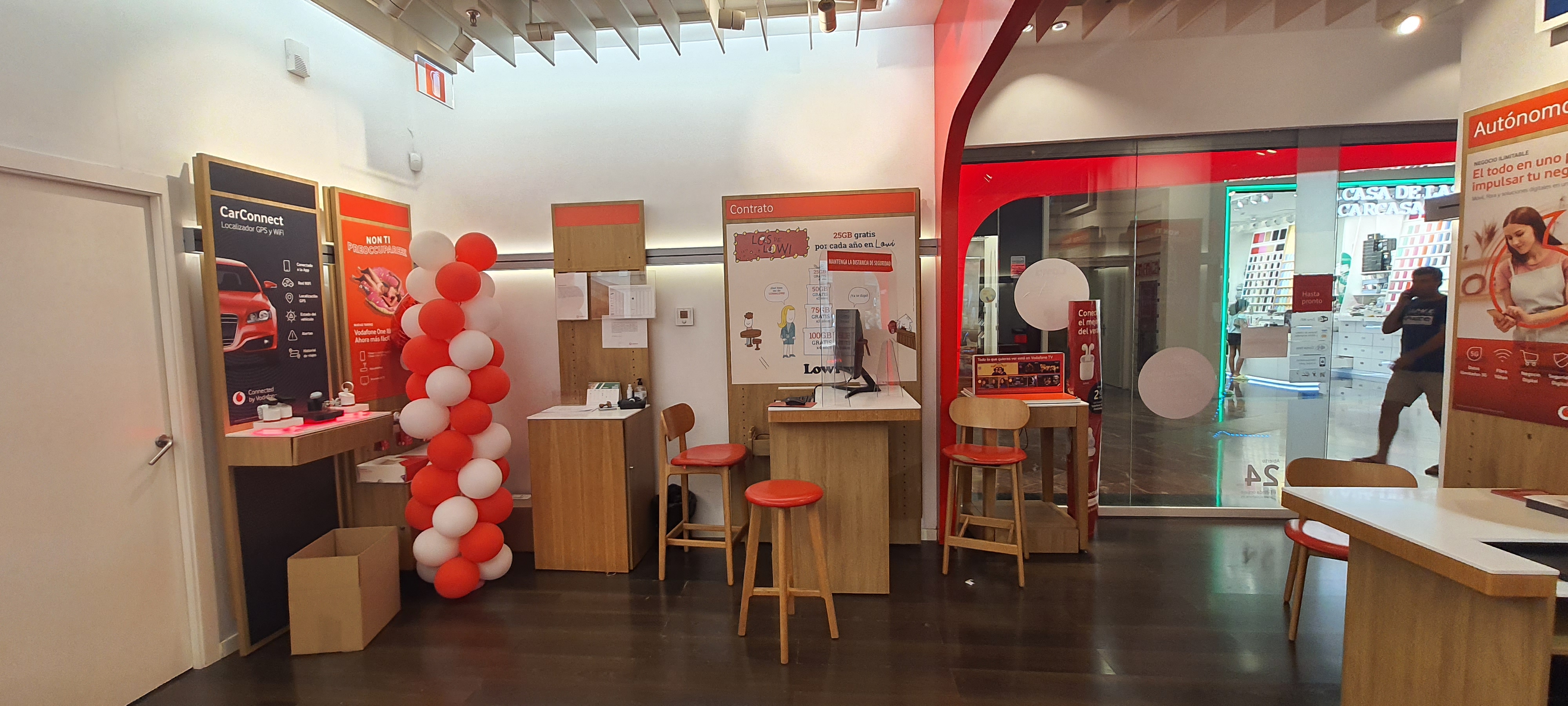 Vodafone Algeciras - CC Puerta Europa foto