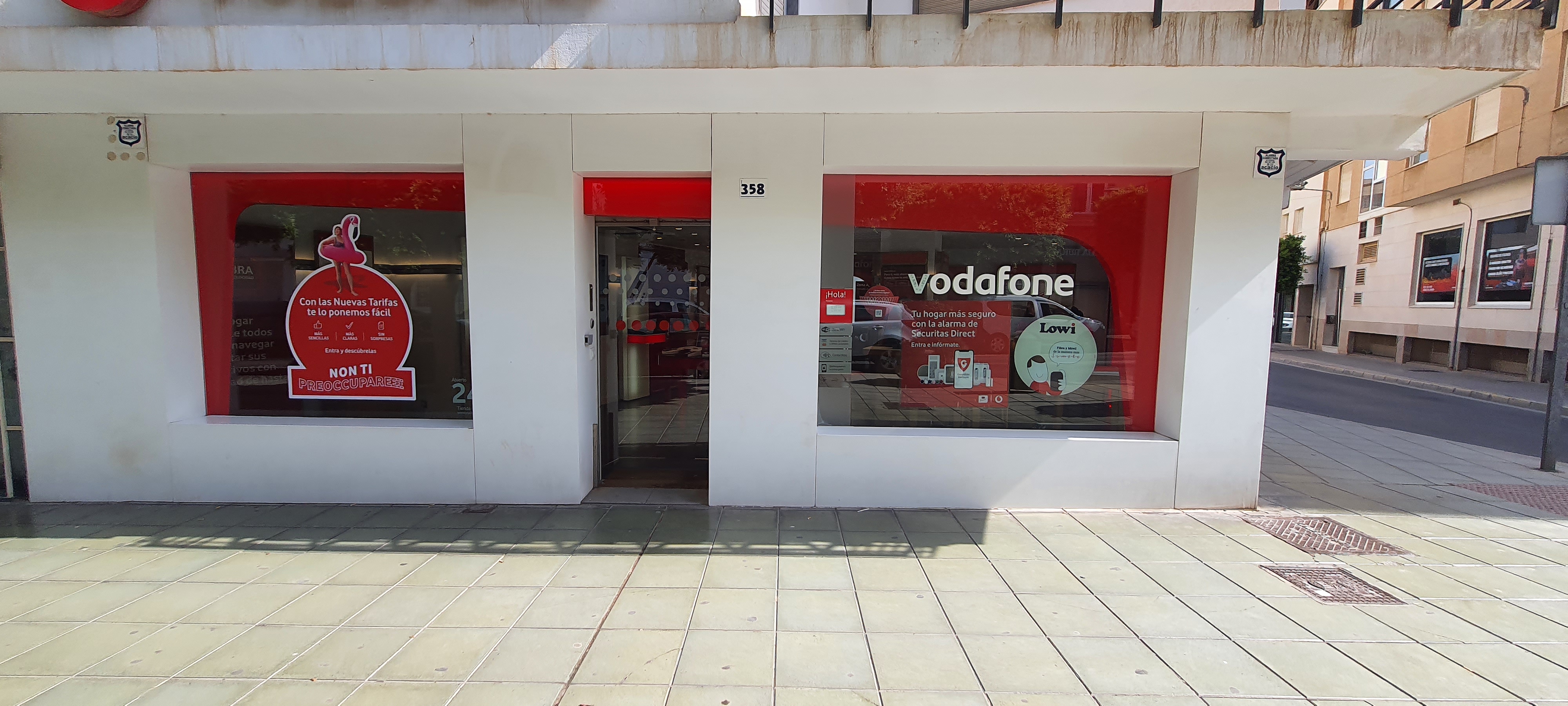 Vodafone Bulevar de El Ejido, 358 foto