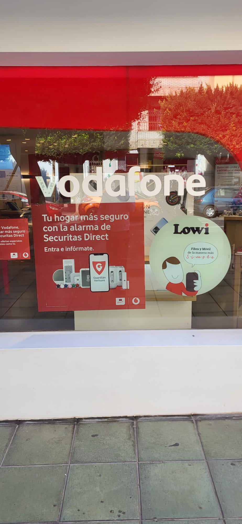 Vodafone Bulevar de El Ejido, 358 foto