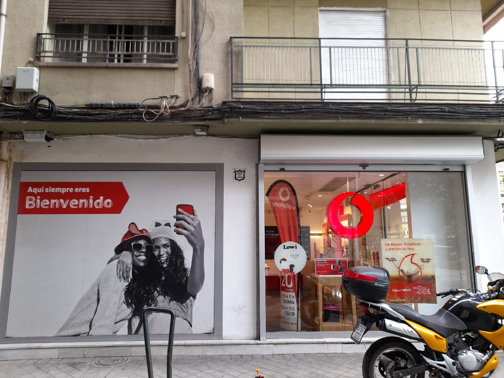 Vodafone Granada - Camino de Ronda foto