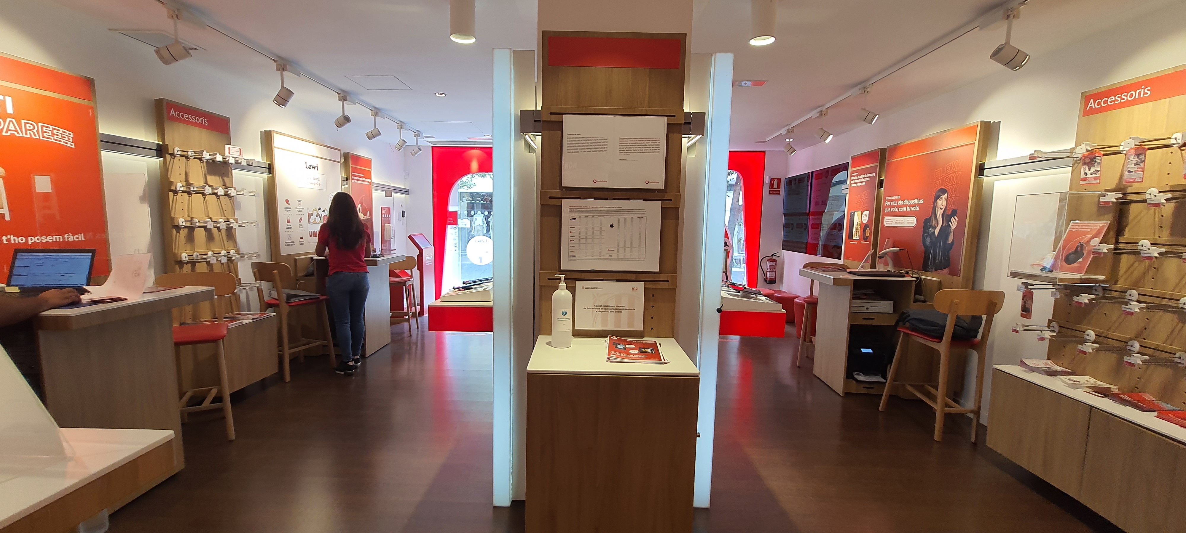 Vodafone Sant Cugat - Santiago Rusiñol foto