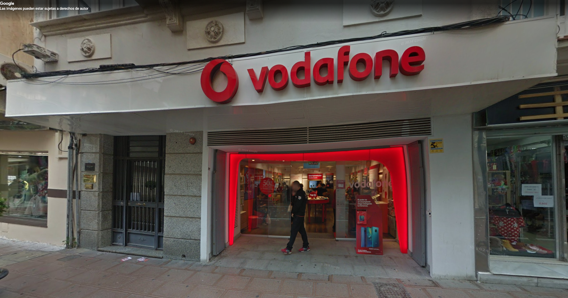 Vodafone La Linea de la Concepcion - C/ Real