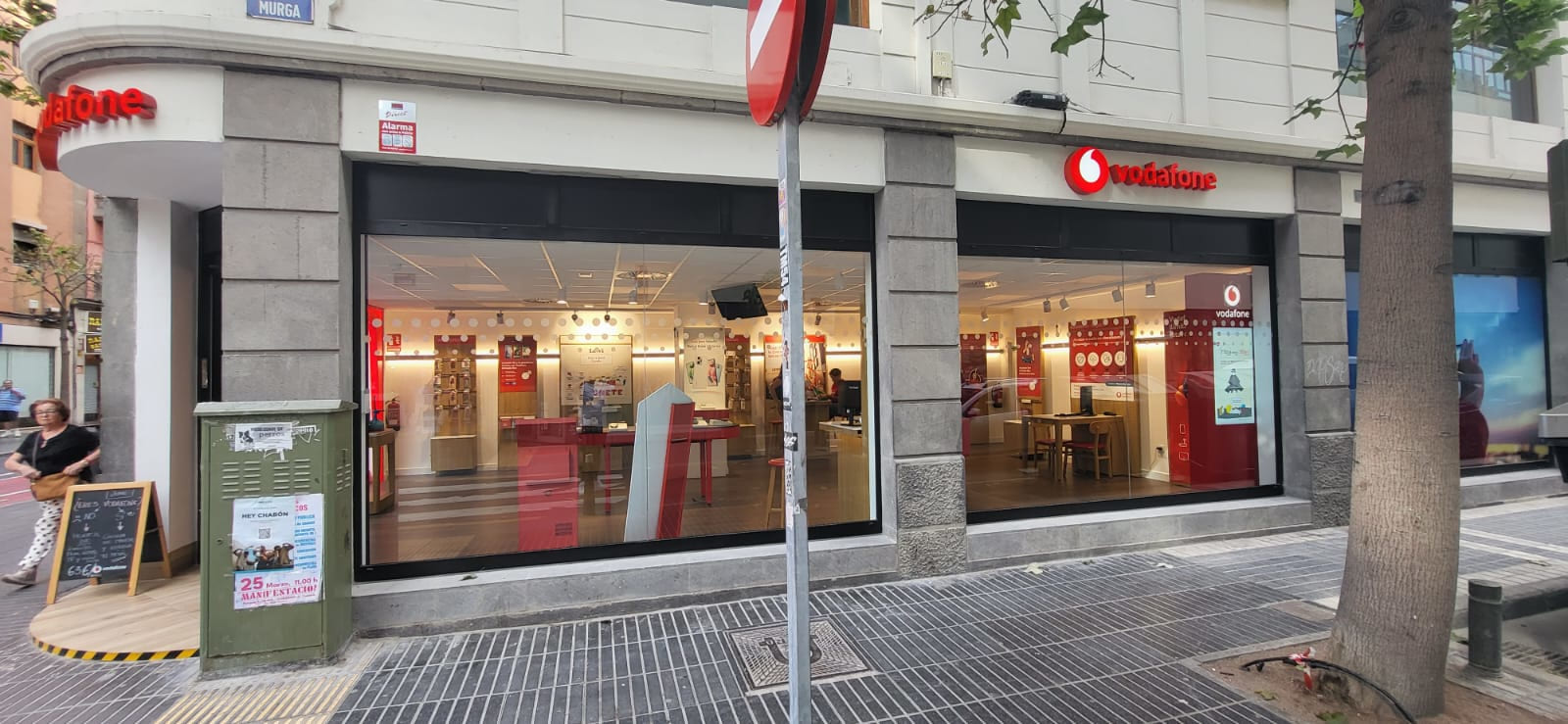 Vodafone Las Palmas- León y Castillo foto