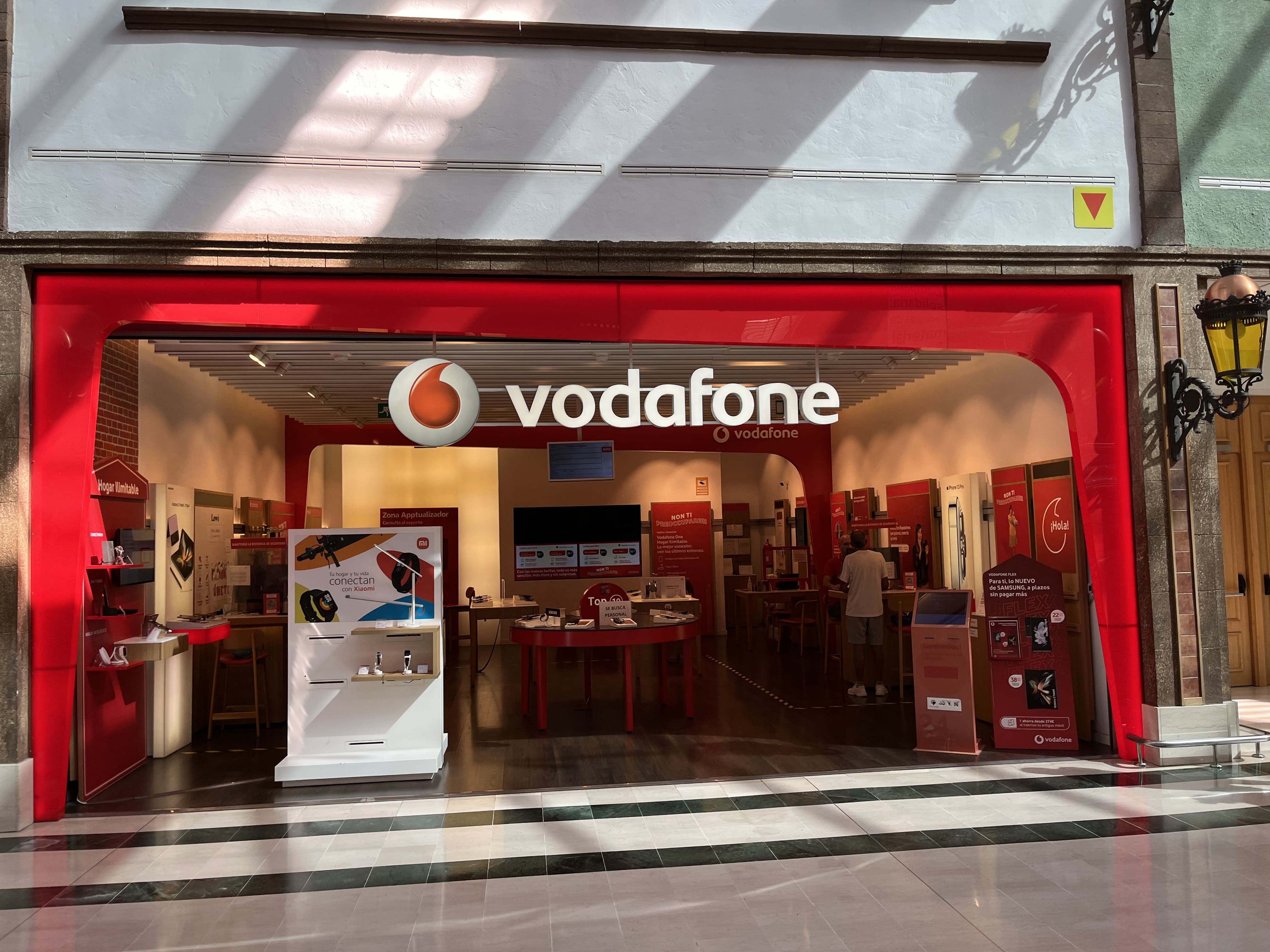 Vodafone Protava - CC La Villa 2 foto