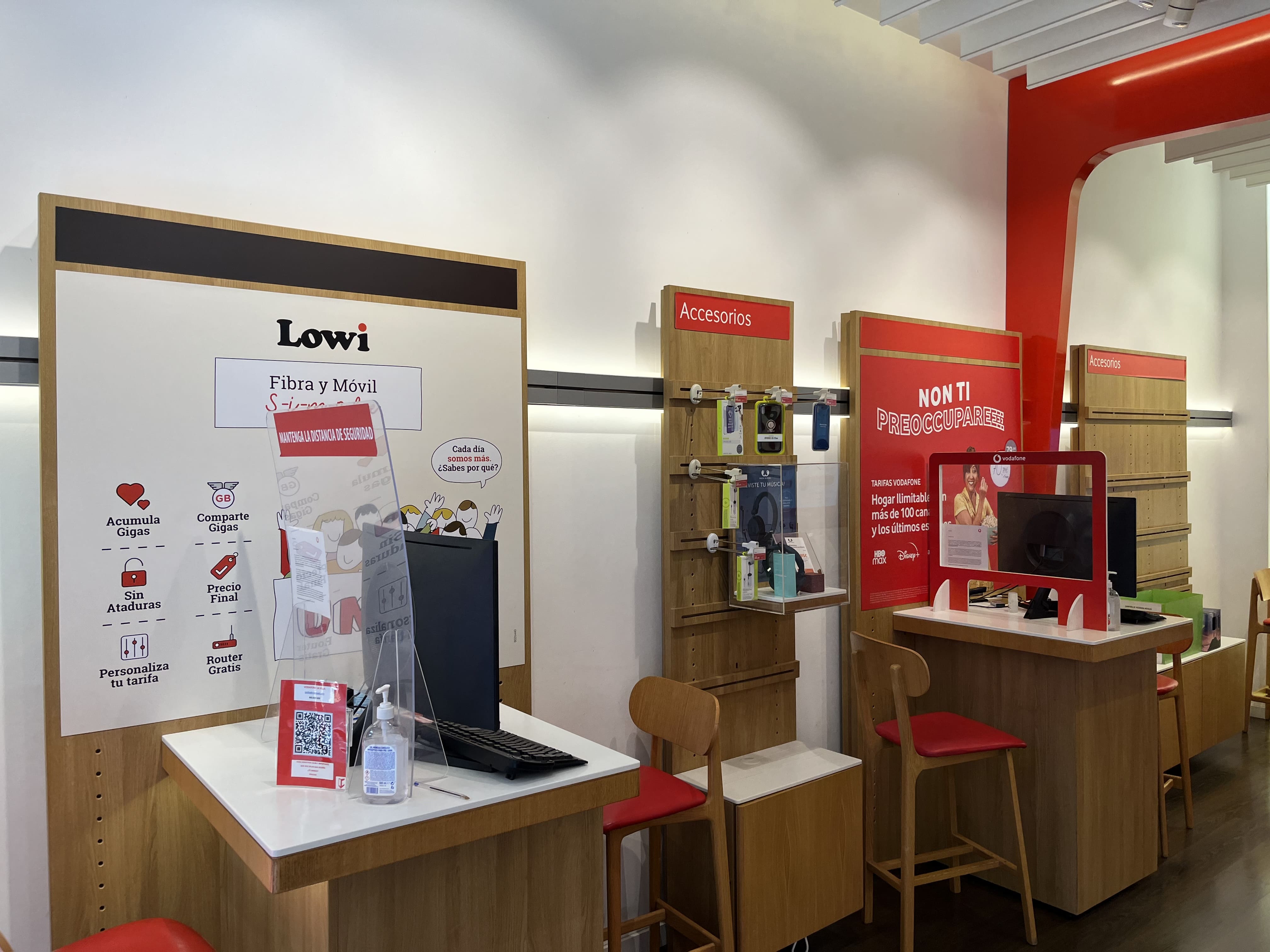 Vodafone Protava - CC La Villa 2 foto