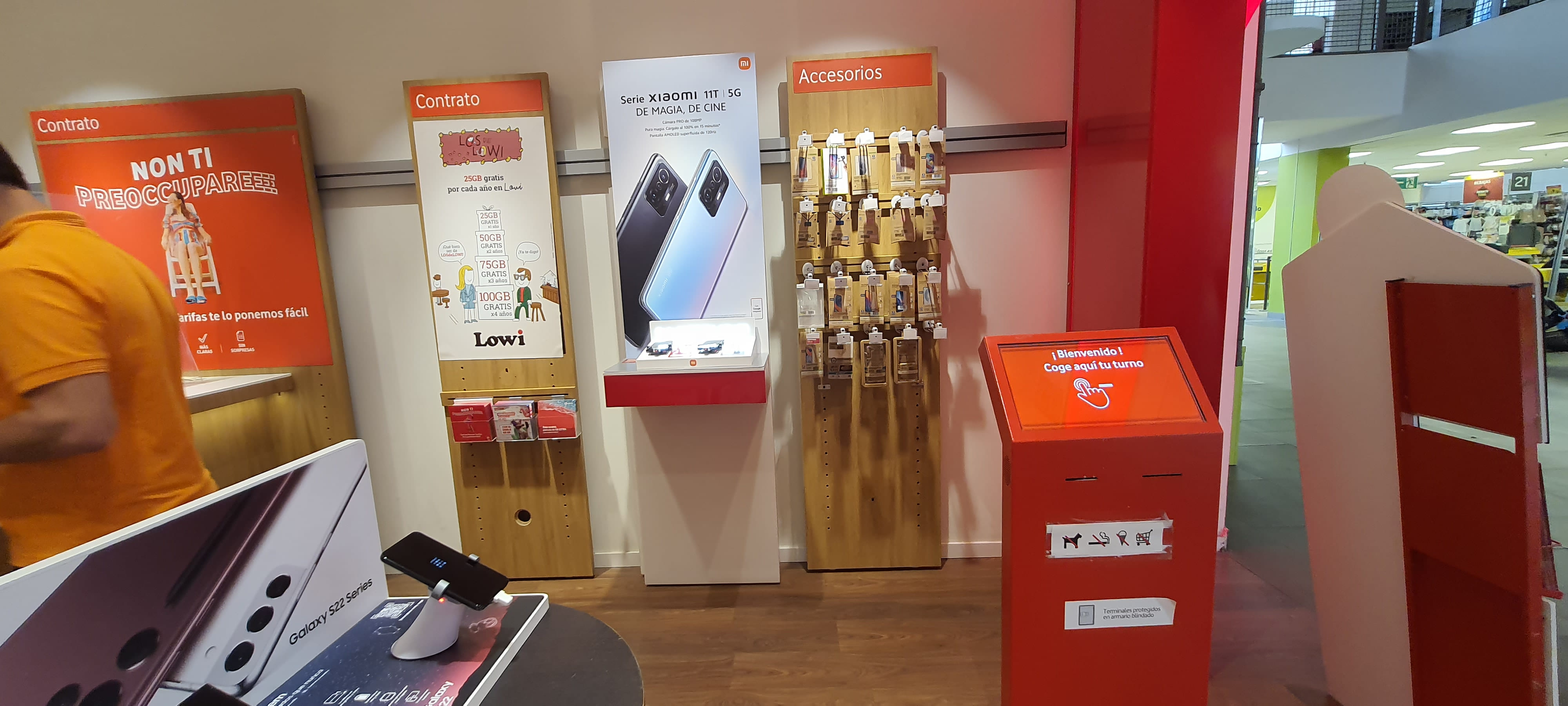 Vodafone Murcia – CC Eroski foto