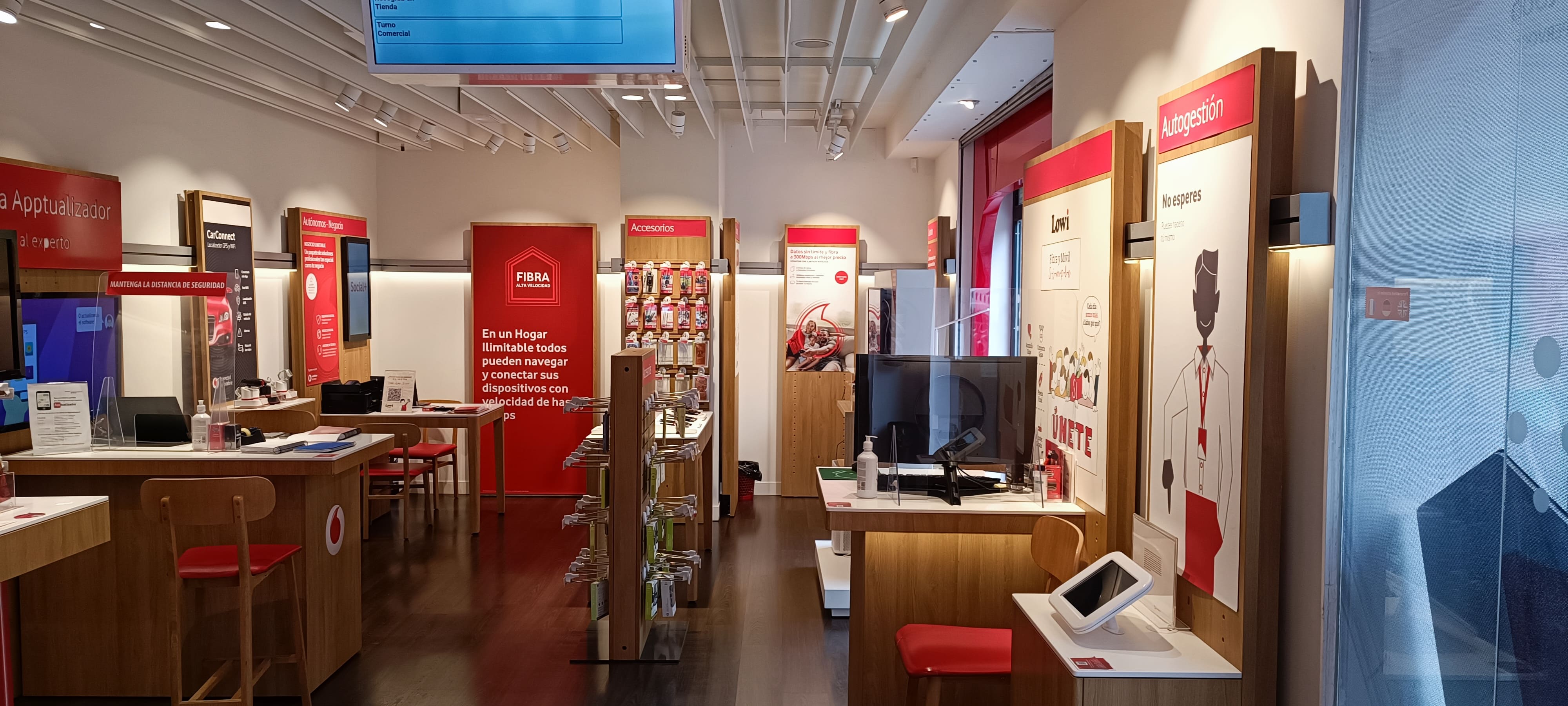 Vodafone Móstoles - Constitución foto