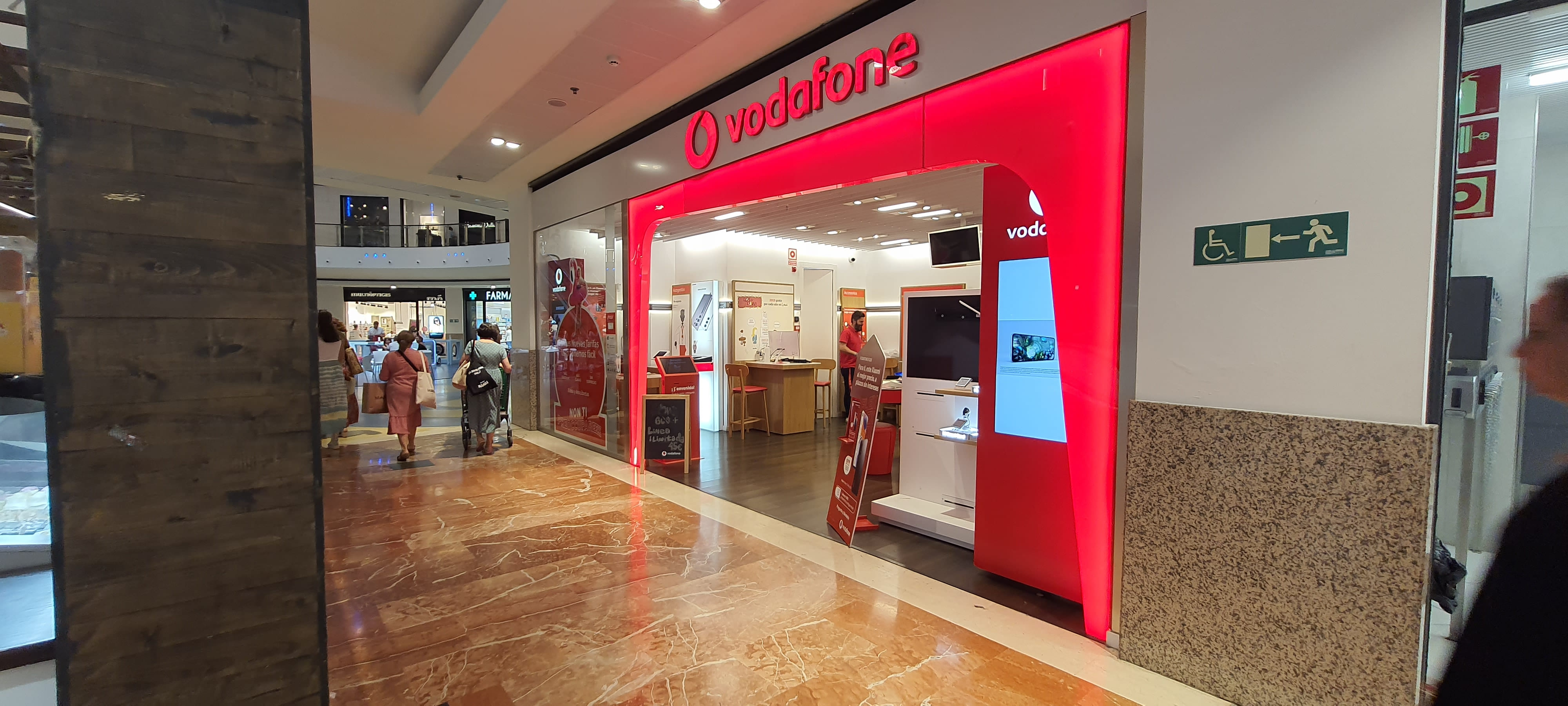 Vodafone CC Área Sur