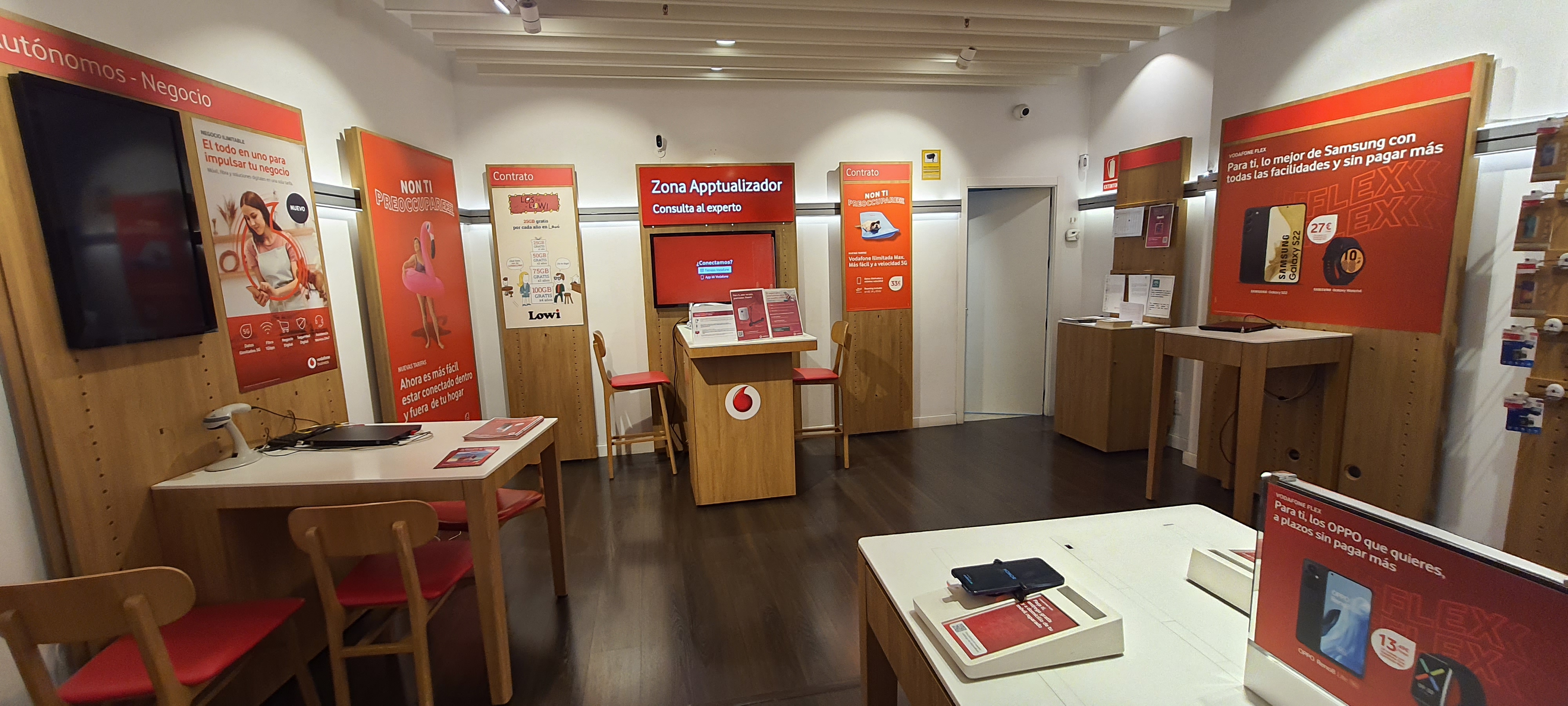 Vodafone Cordoba - CC Arcangel foto