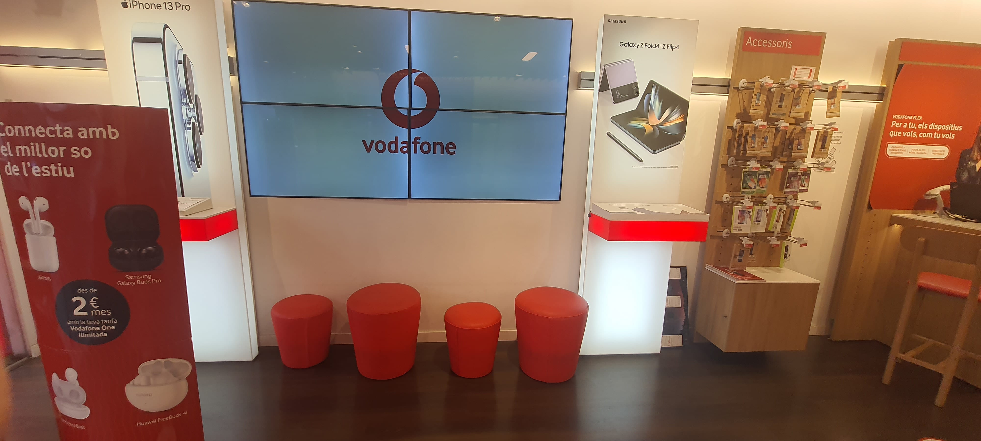 Vodafone San Adrián De Besós foto