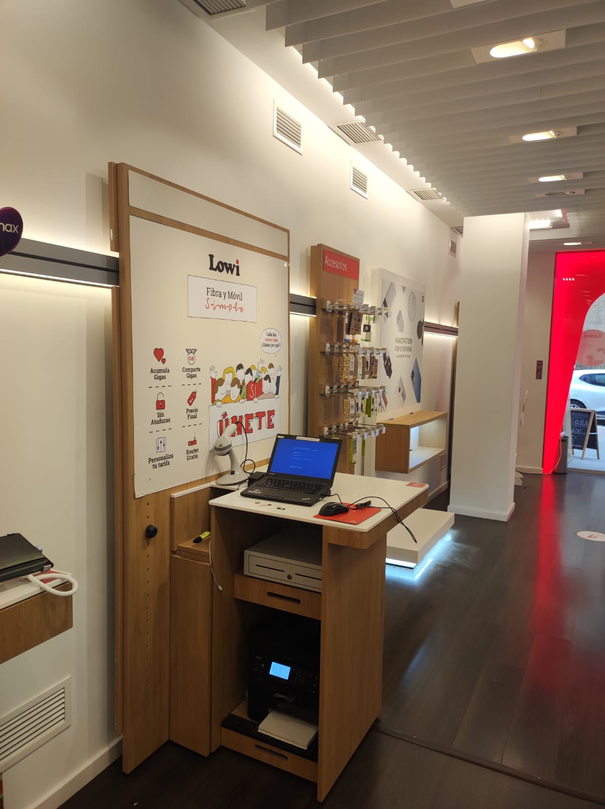 Vodafone Sevilla - San Jacinto foto