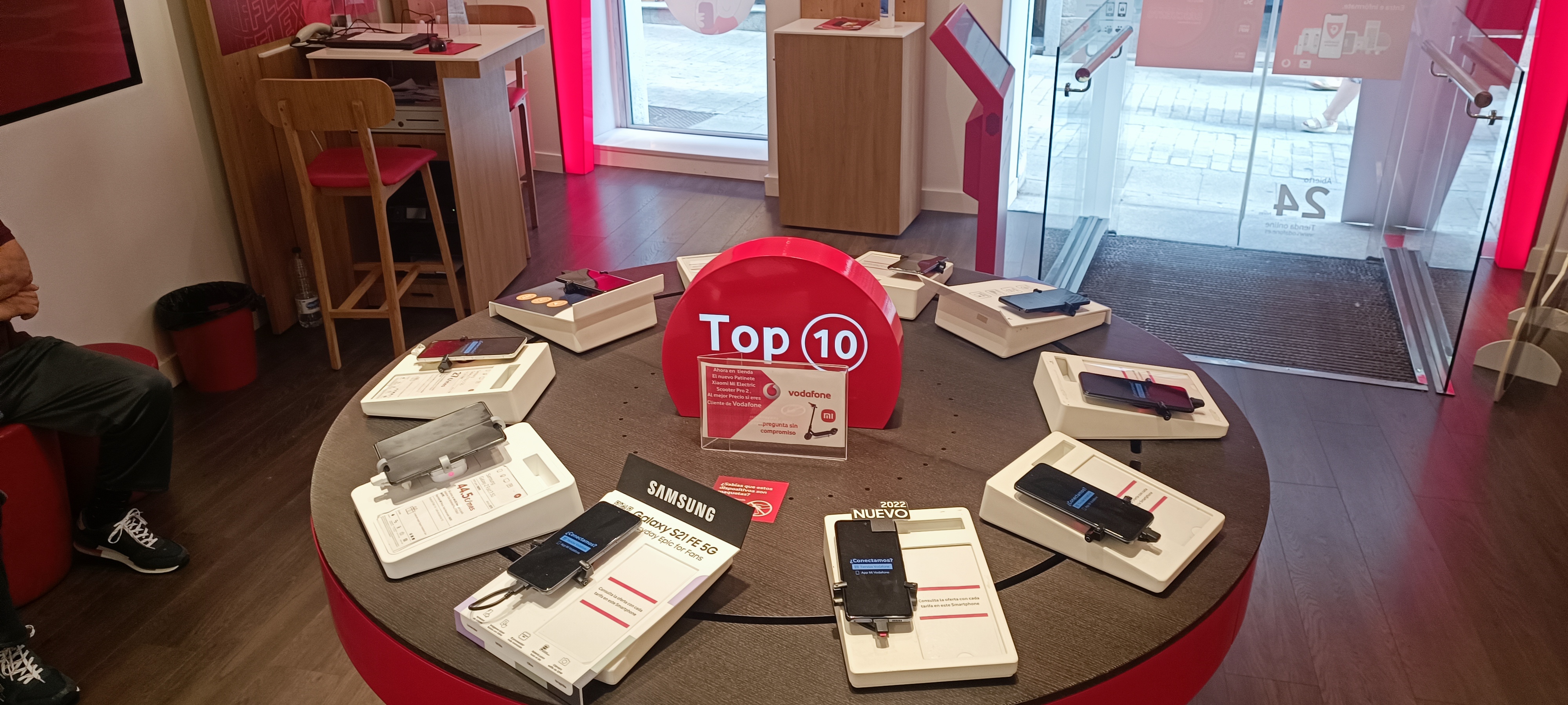 Vodafone Plasencia - Sol foto