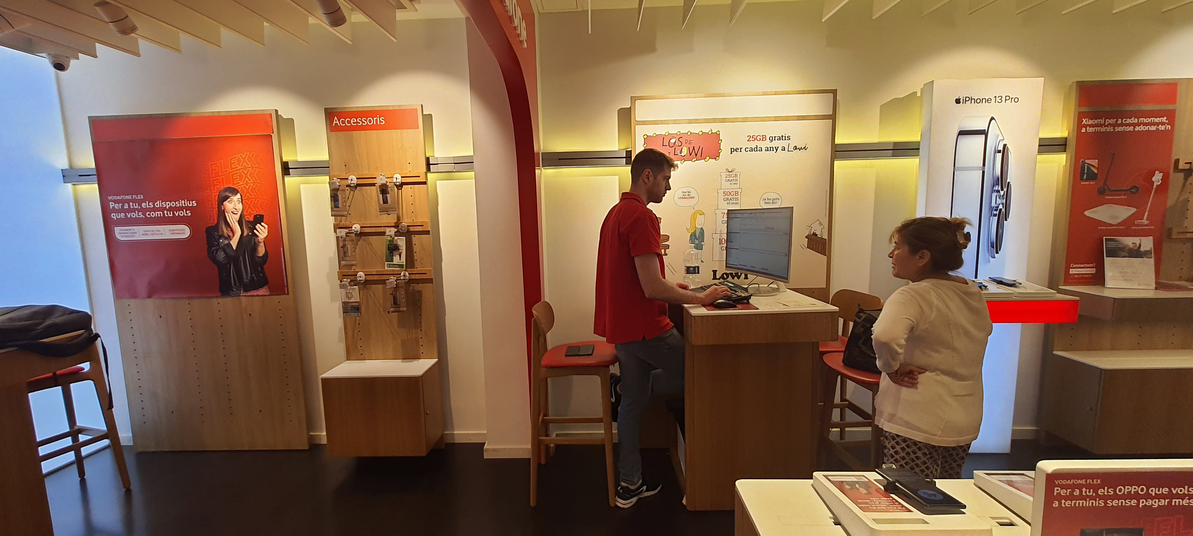 Vodafone Barcelona - Gran de Gracia foto