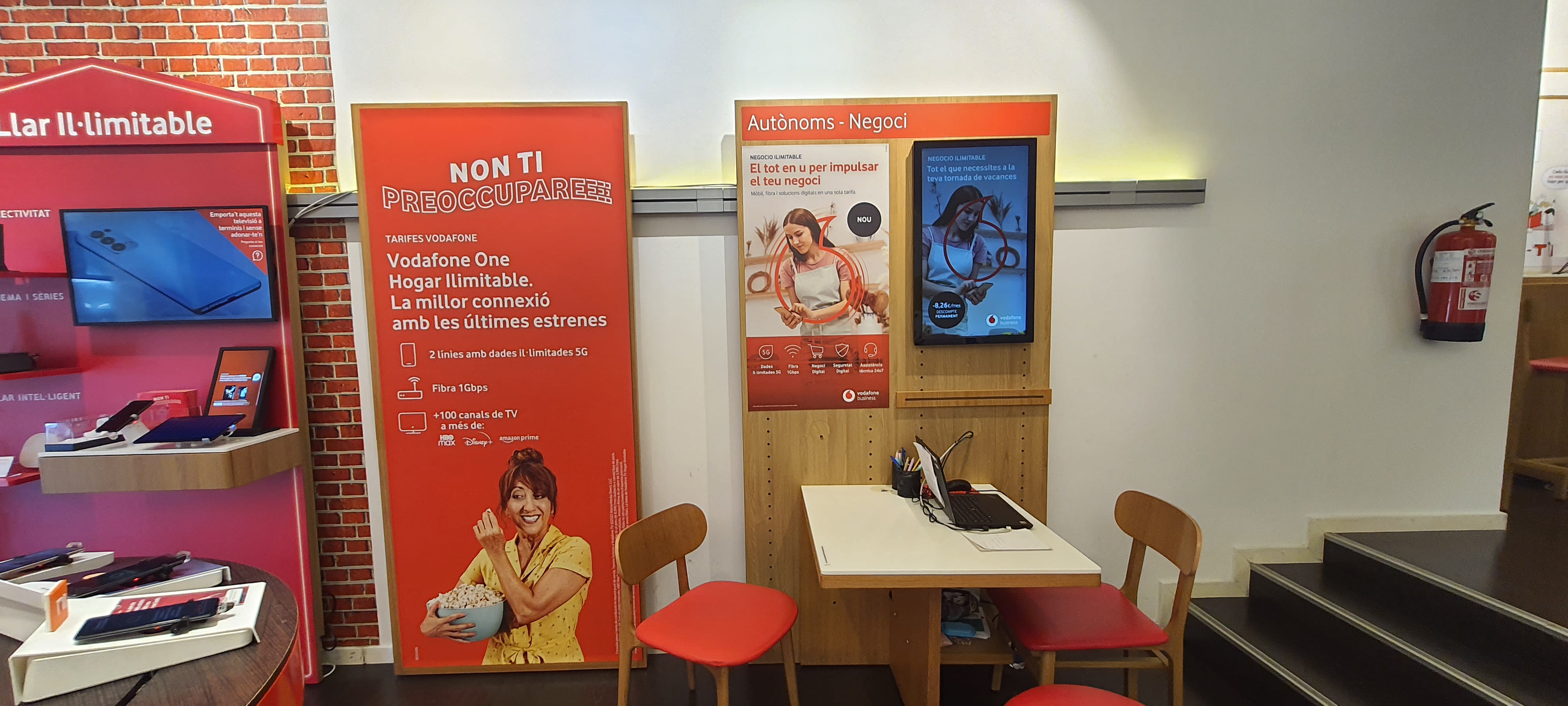 Vodafone Barcelona - Gran de Gracia foto
