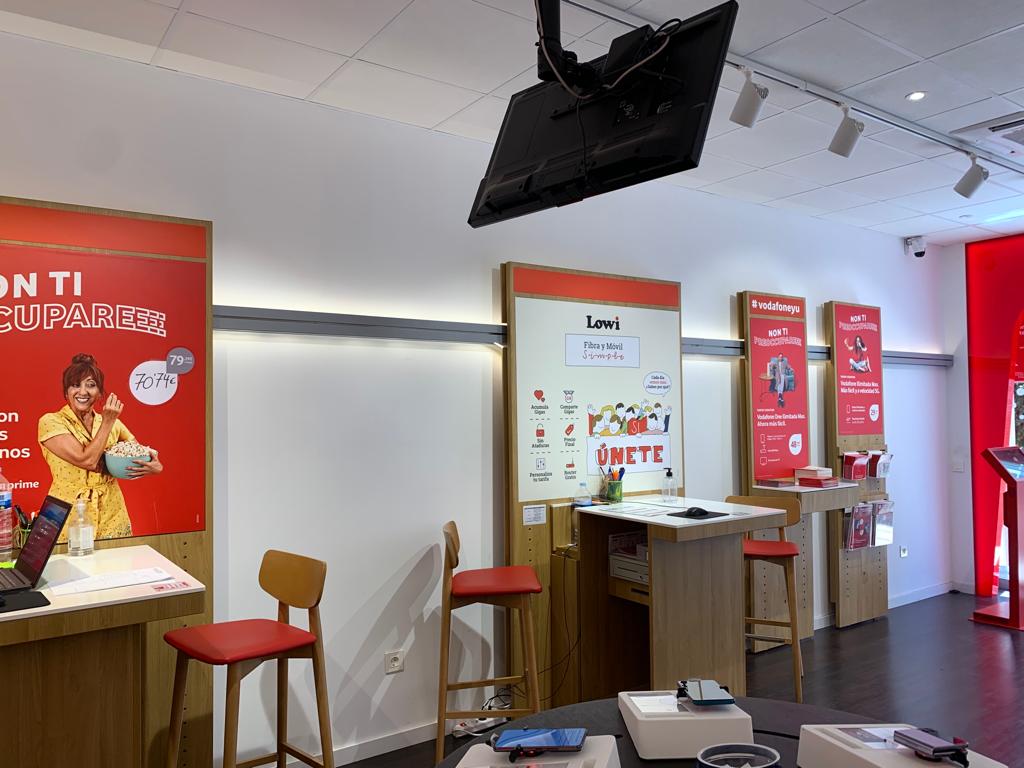 Vodafone Las Galletas foto