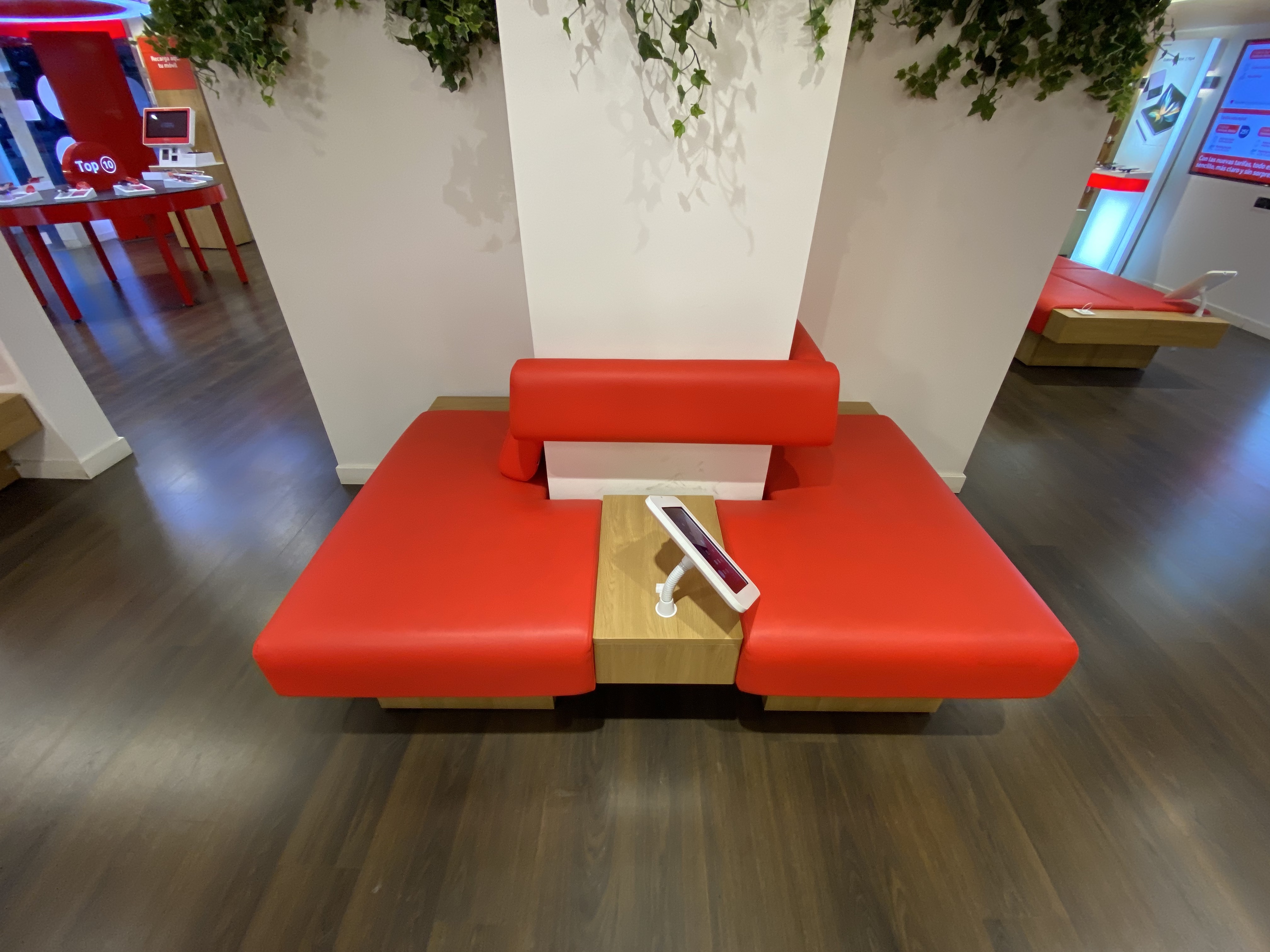 Vodafone Bravo Murillo, 212 foto