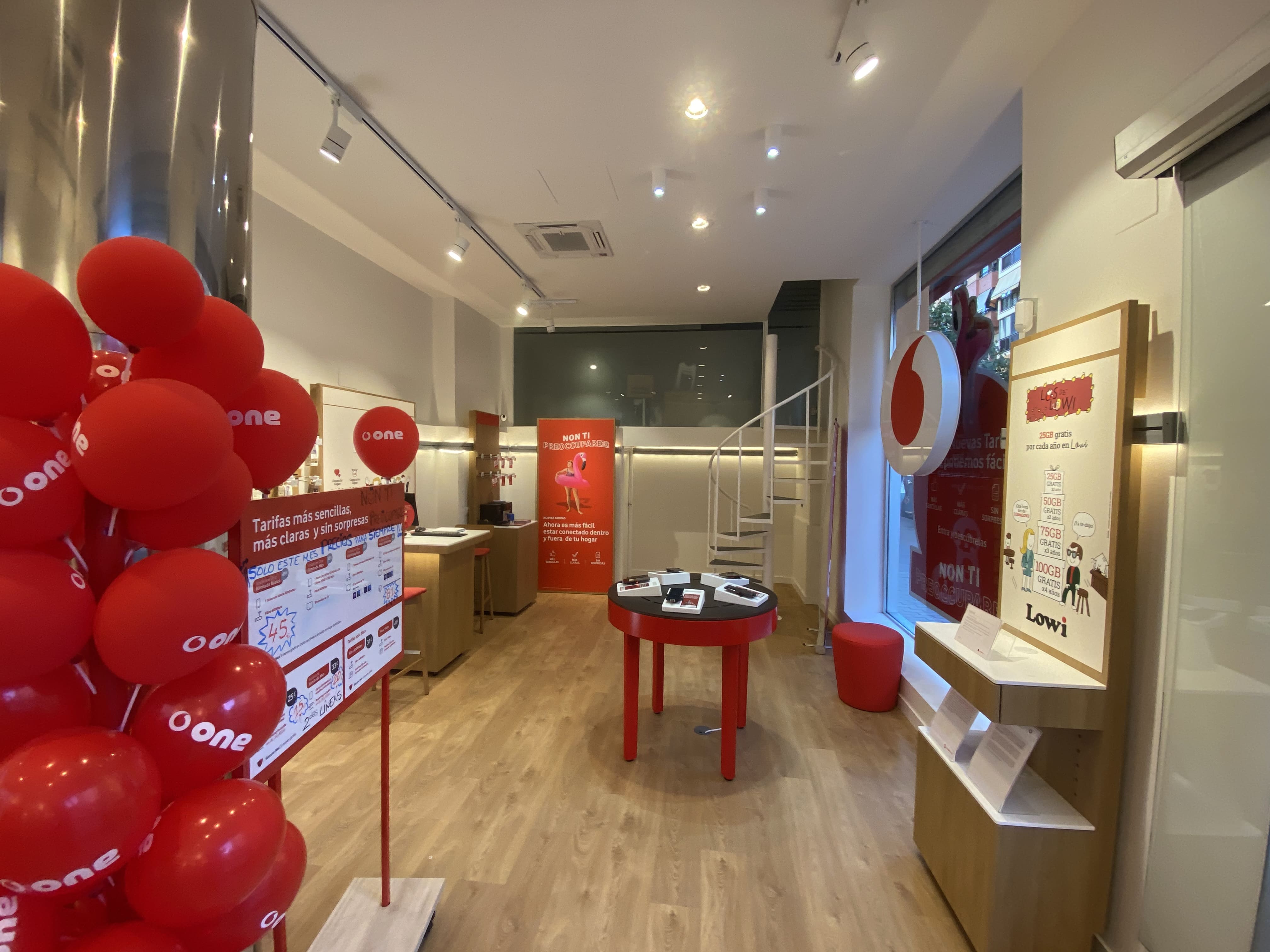 Vodafone Alicante- Devesa foto