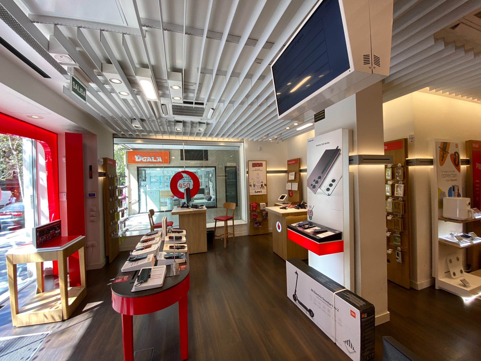 Vodafone Alcalá 295 foto