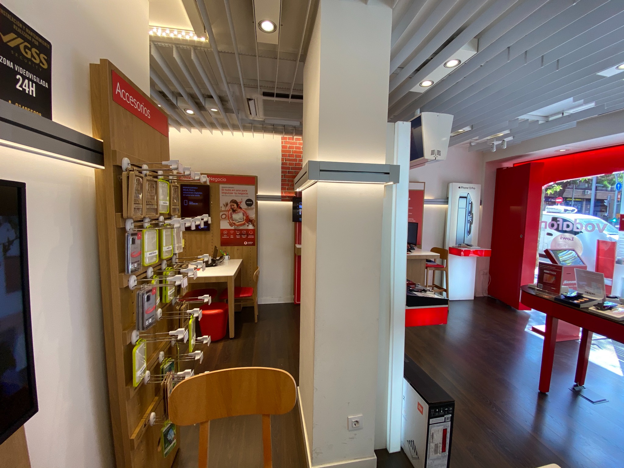 Vodafone Alcalá 295 foto