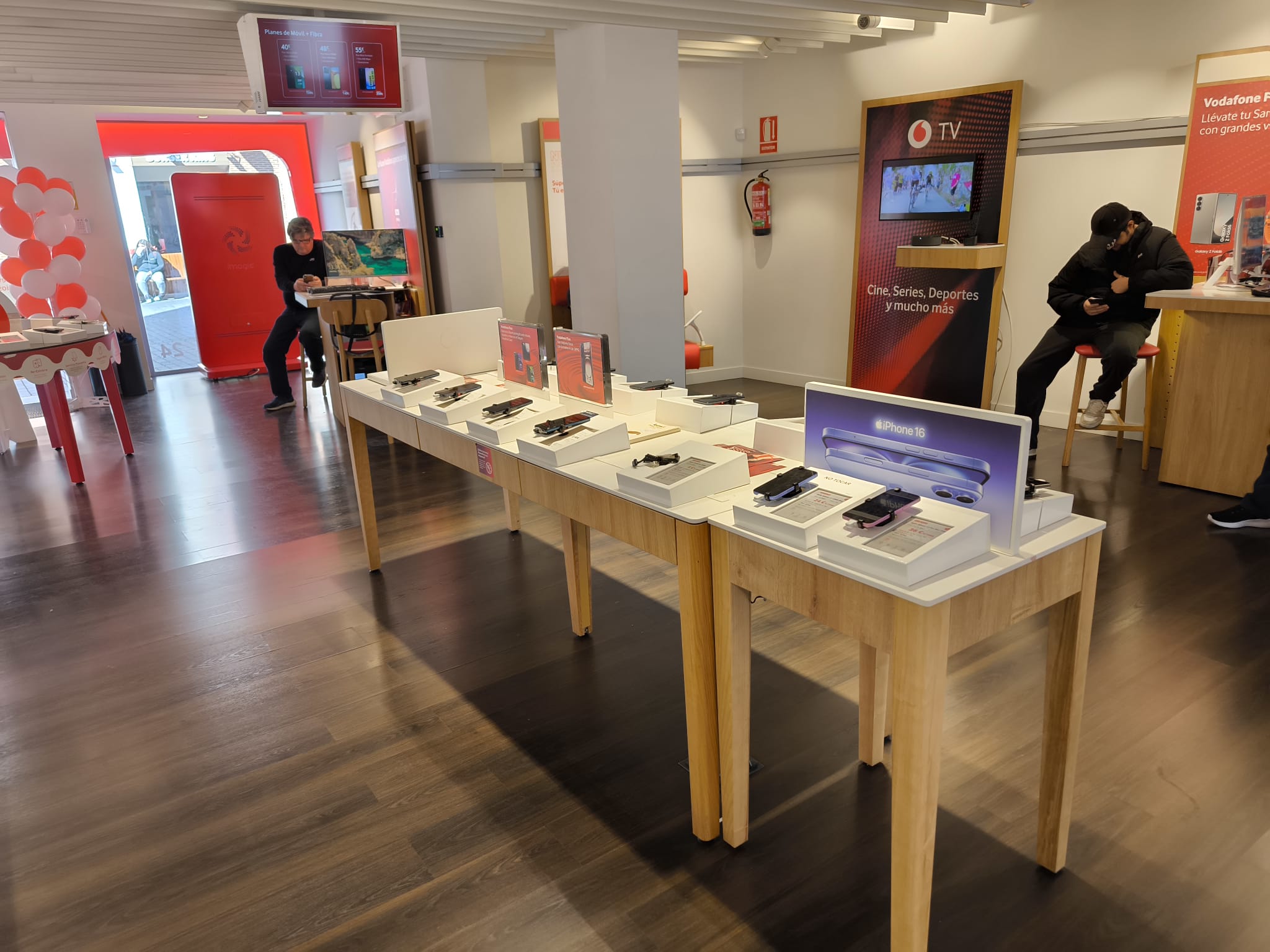 Vodafone Calle Madrid foto