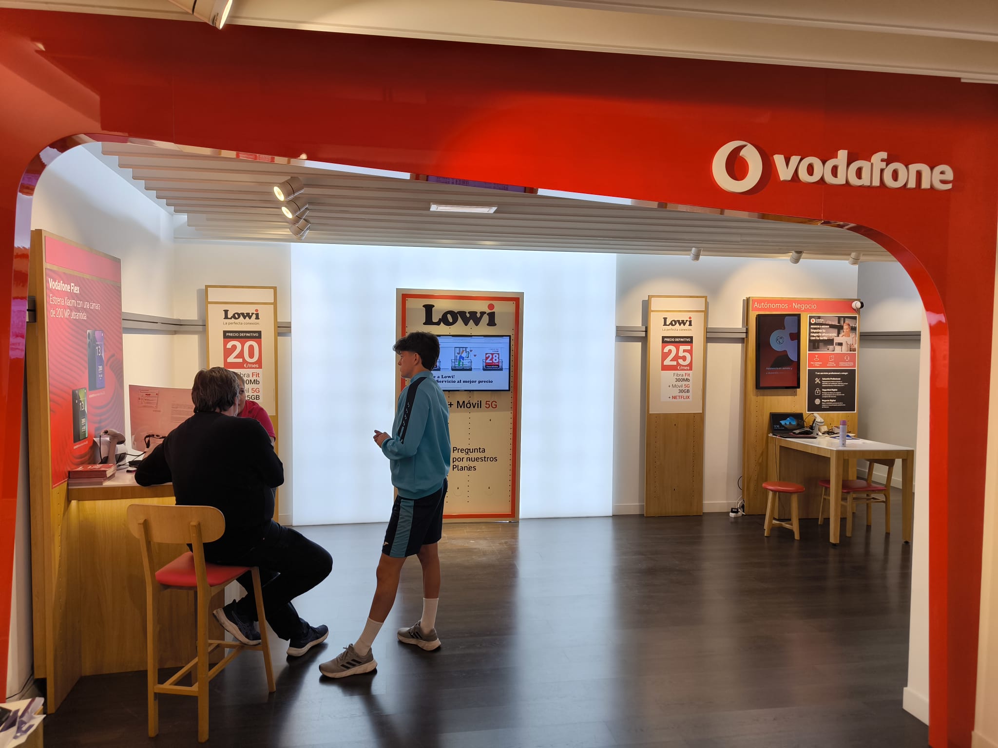 Vodafone Calle Madrid foto