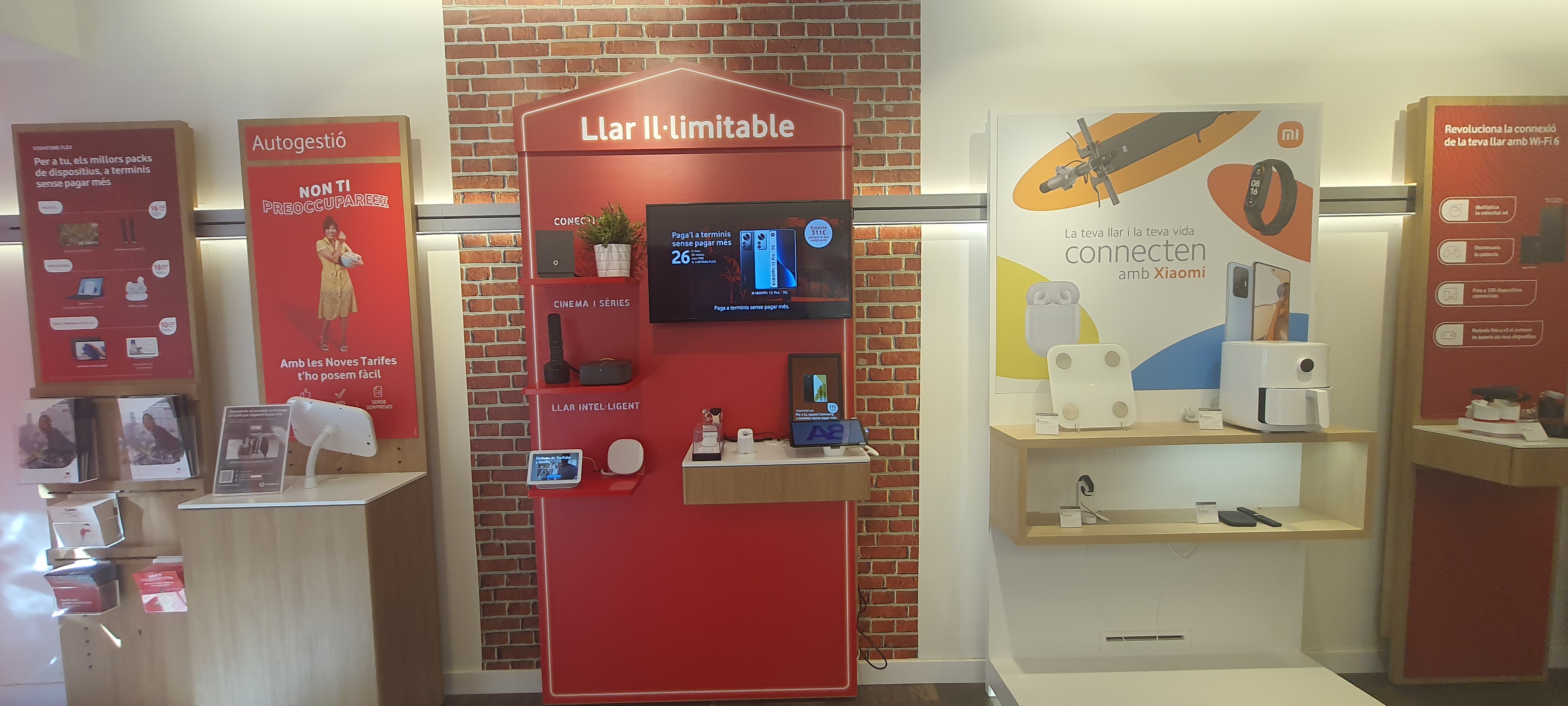 Vodafone Granollers - Corona foto