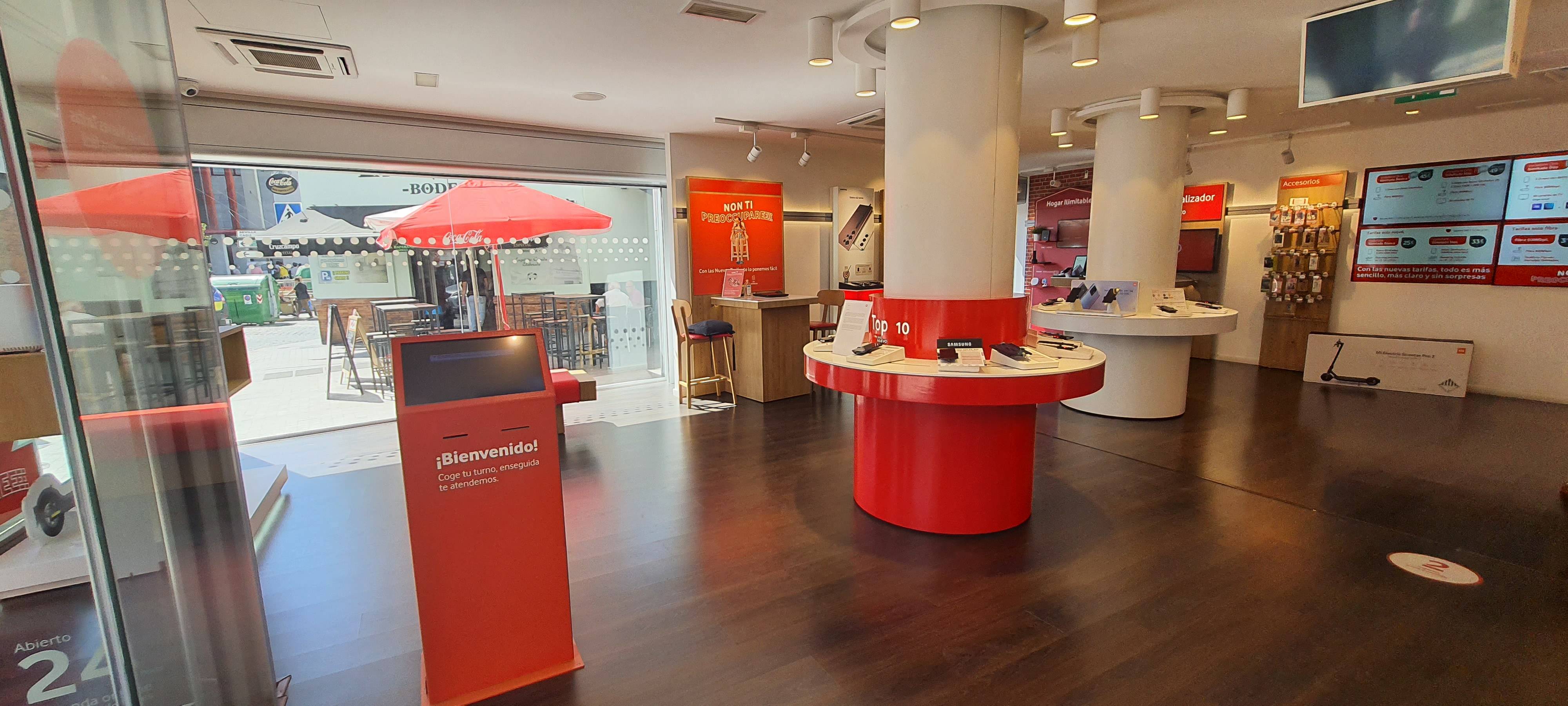 Vodafone Dos Hermanas - Canonigos foto