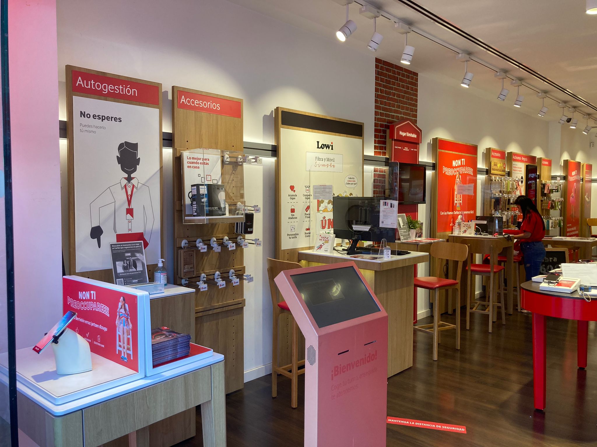 Vodafone Irun Paseo De Colon foto
