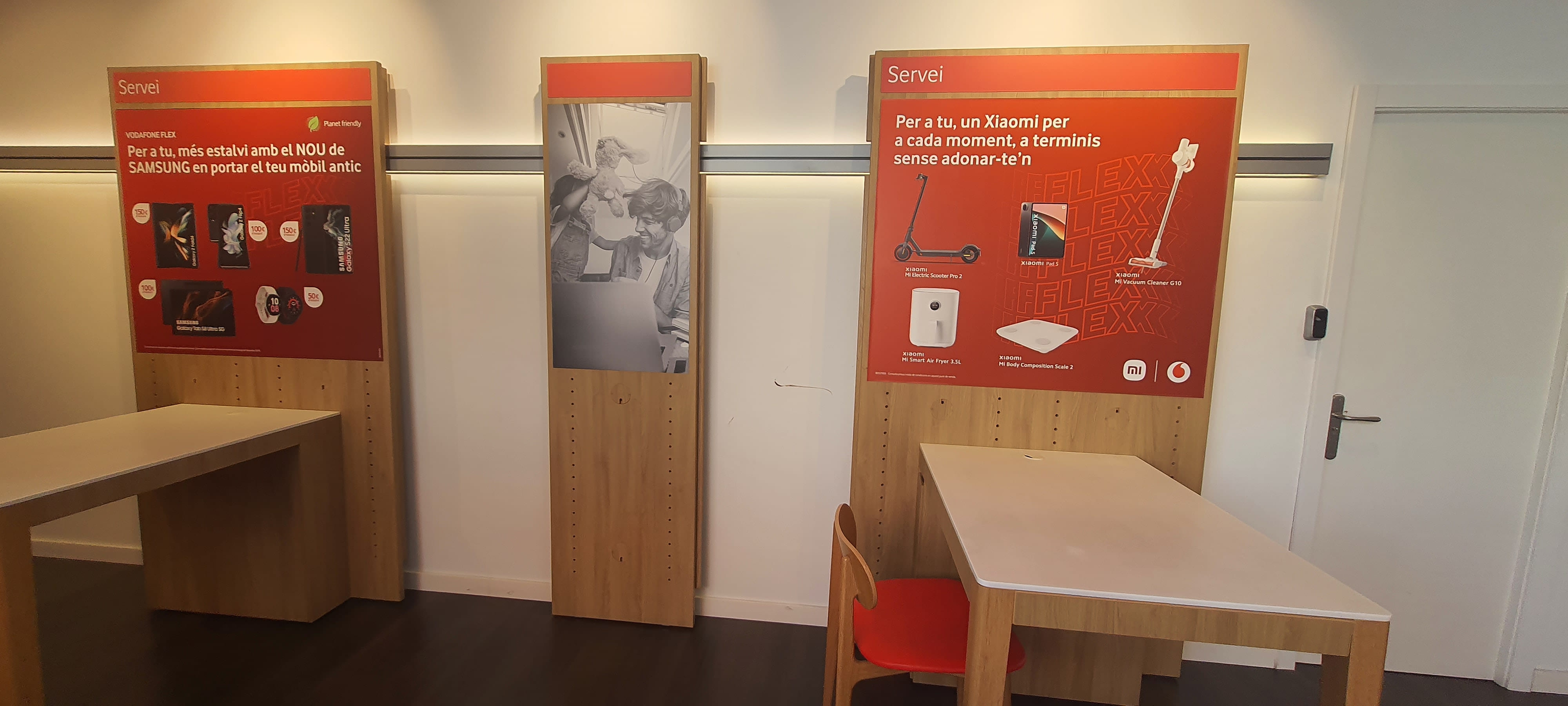 Vodafone Santa Coloma De Gramanet foto