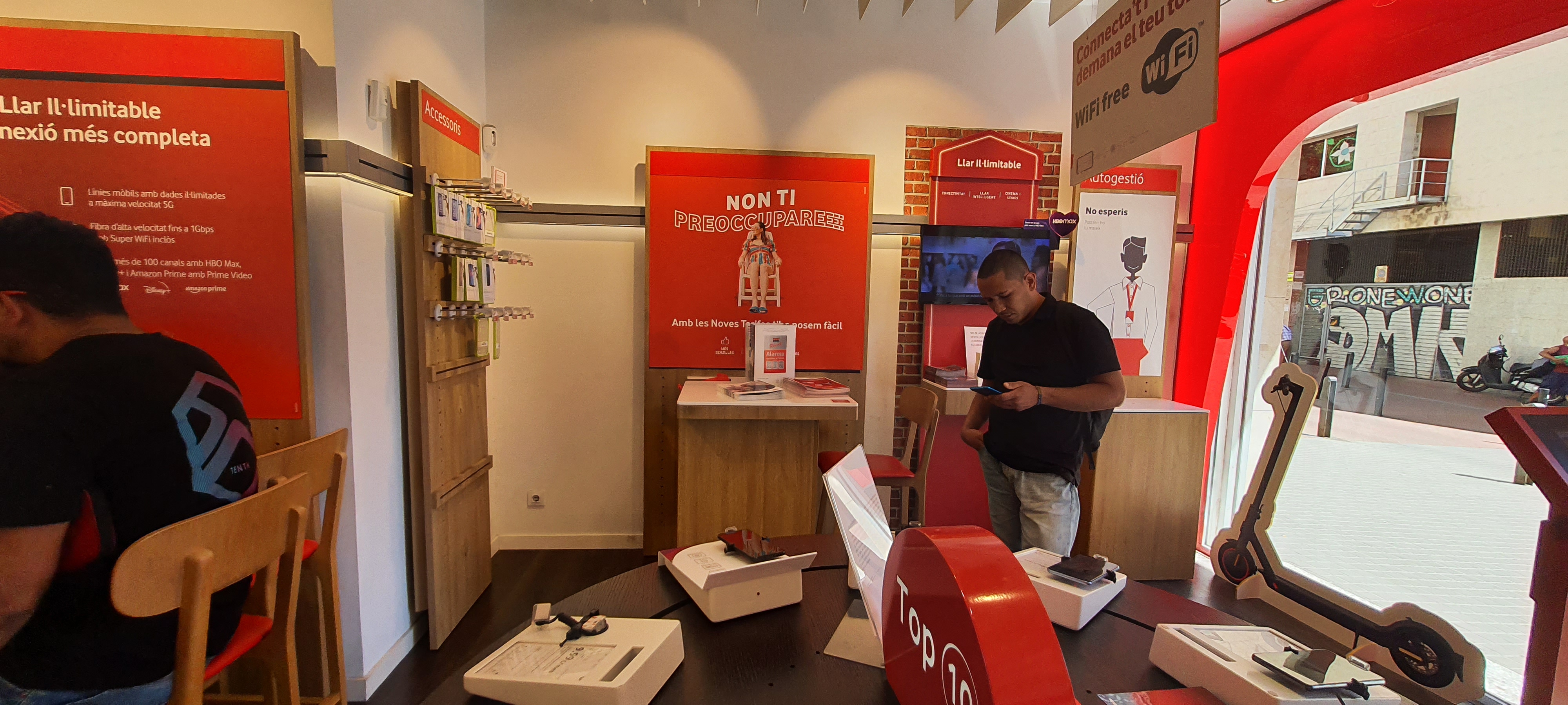 Vodafone Esplugues De Llobregat foto