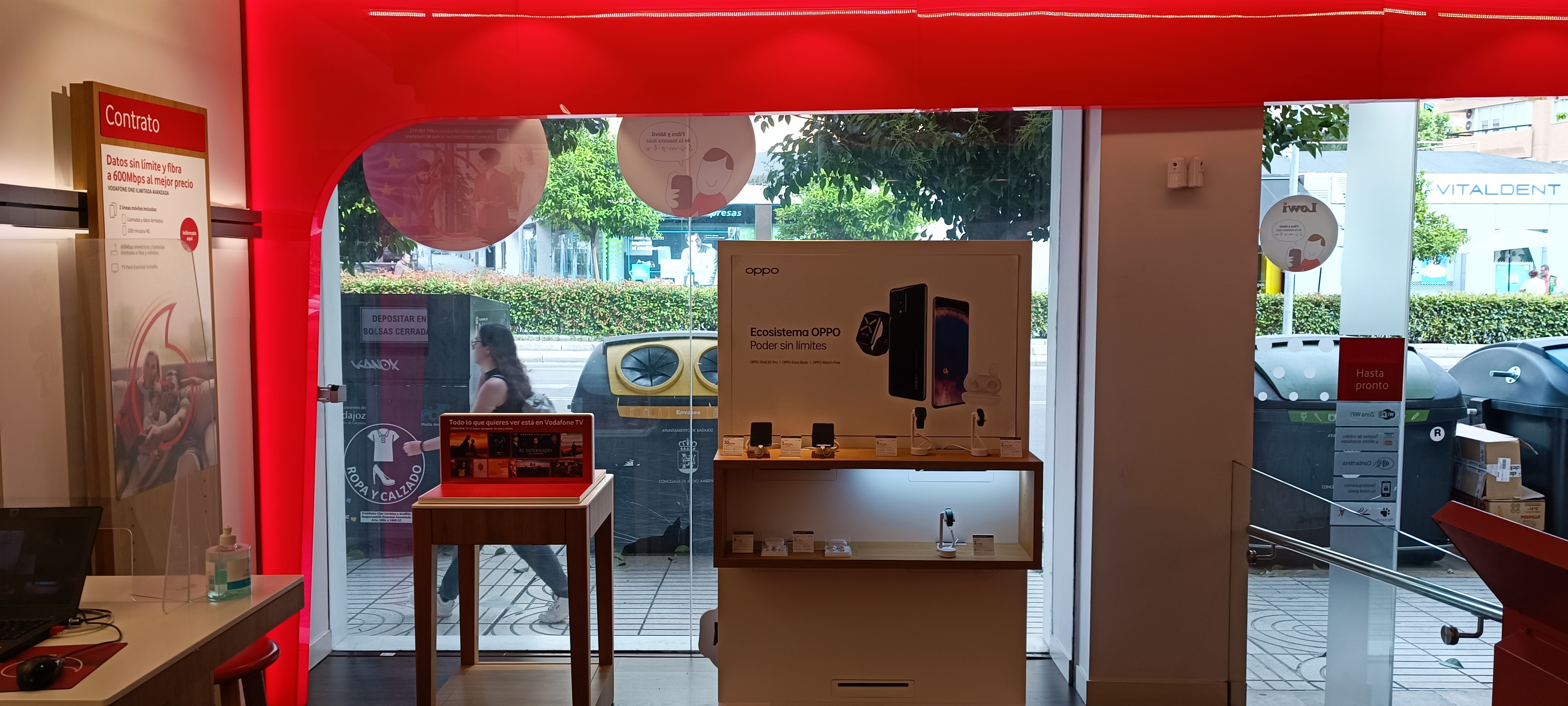 Vodafone Badajoz - Villanueva foto