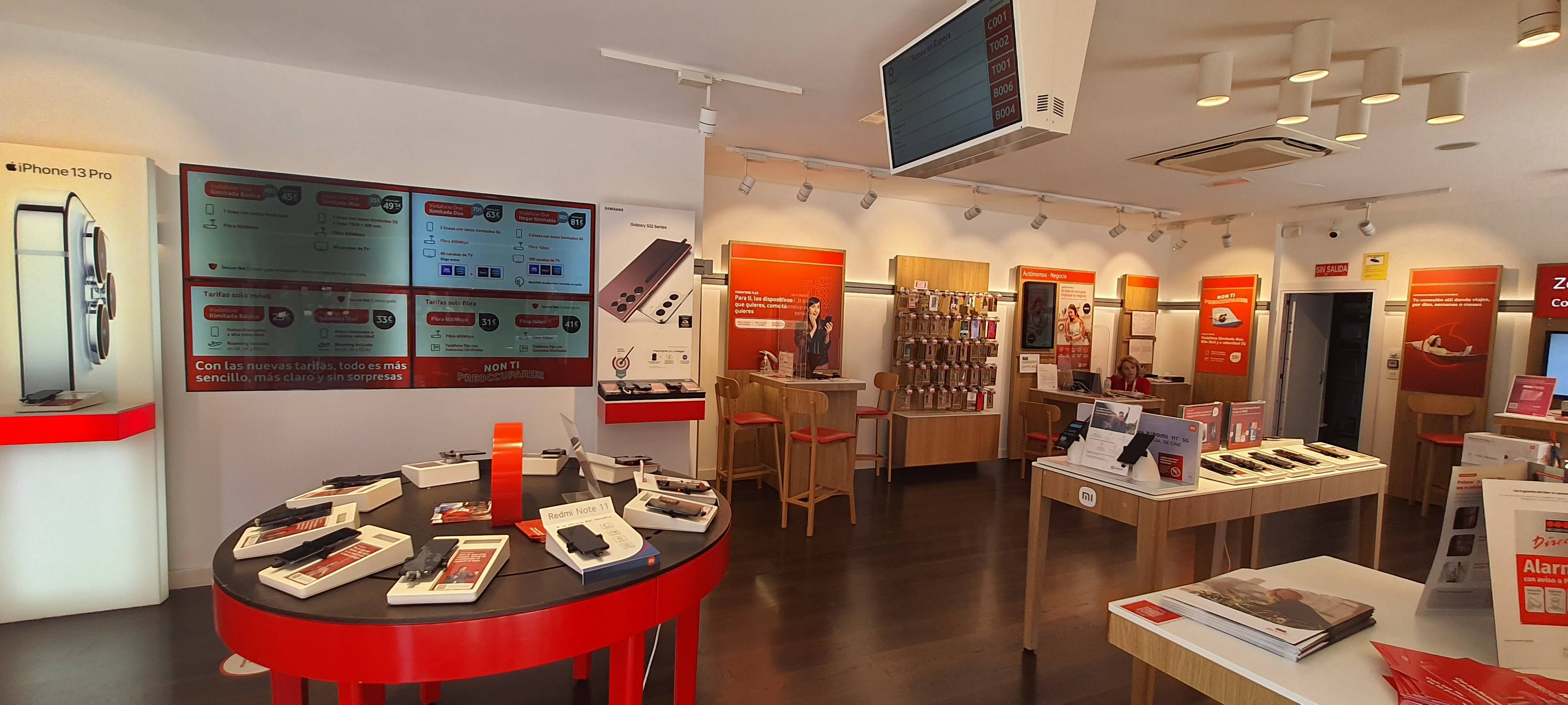 Vodafone Sevilla - Ciencias foto