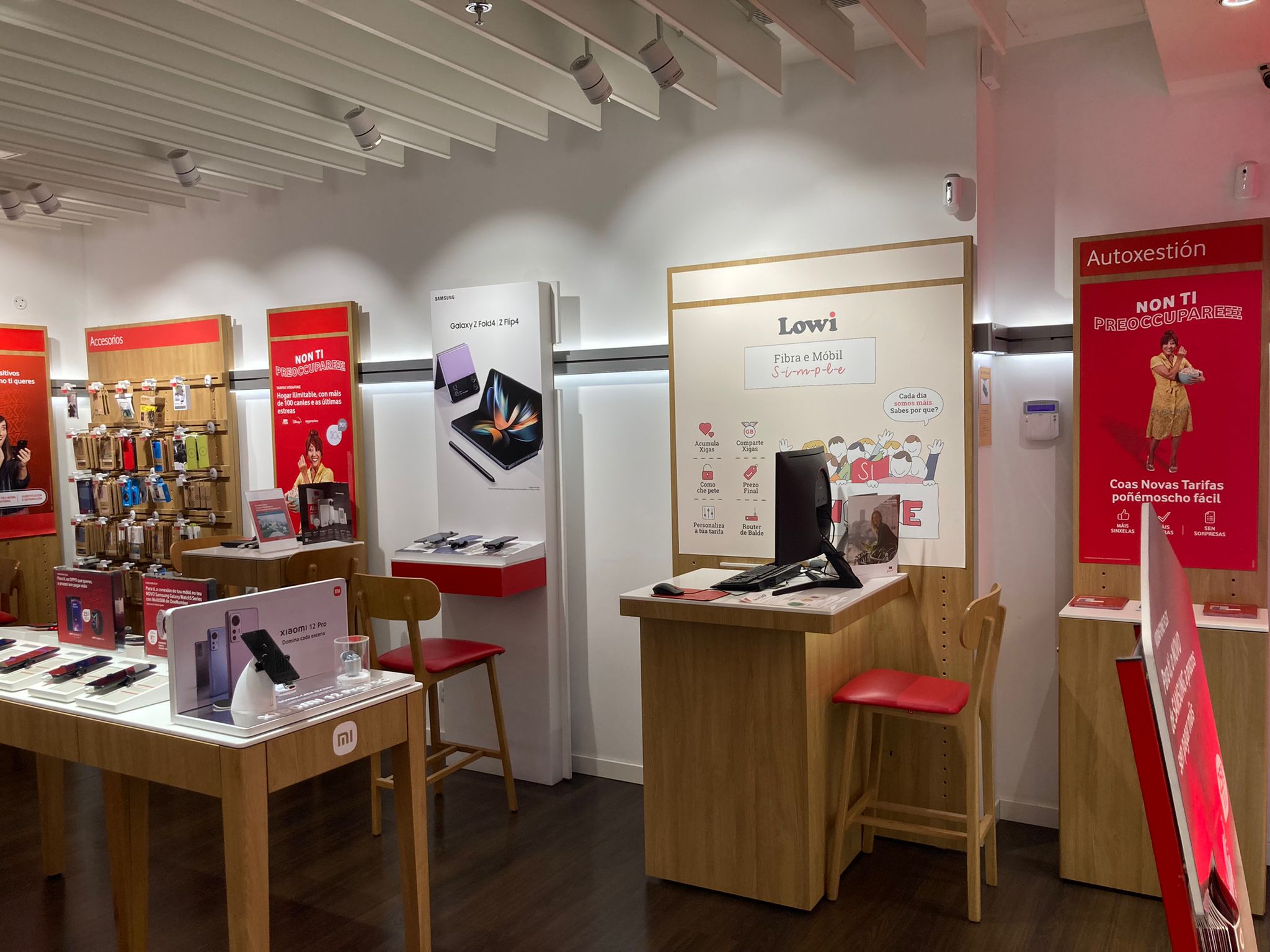 Vodafone Lugo - CC As Termas foto