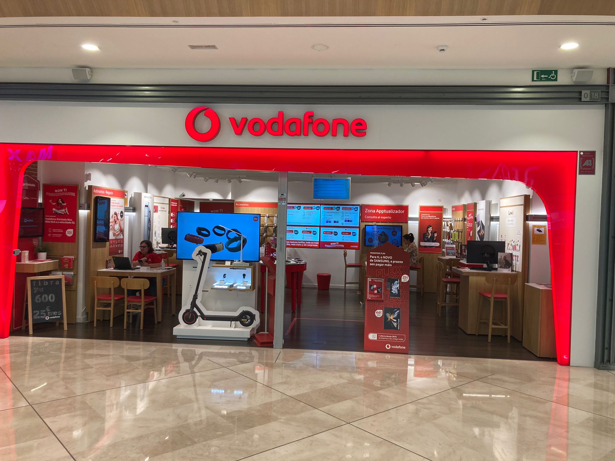 Vodafone Lugo - CC As Termas