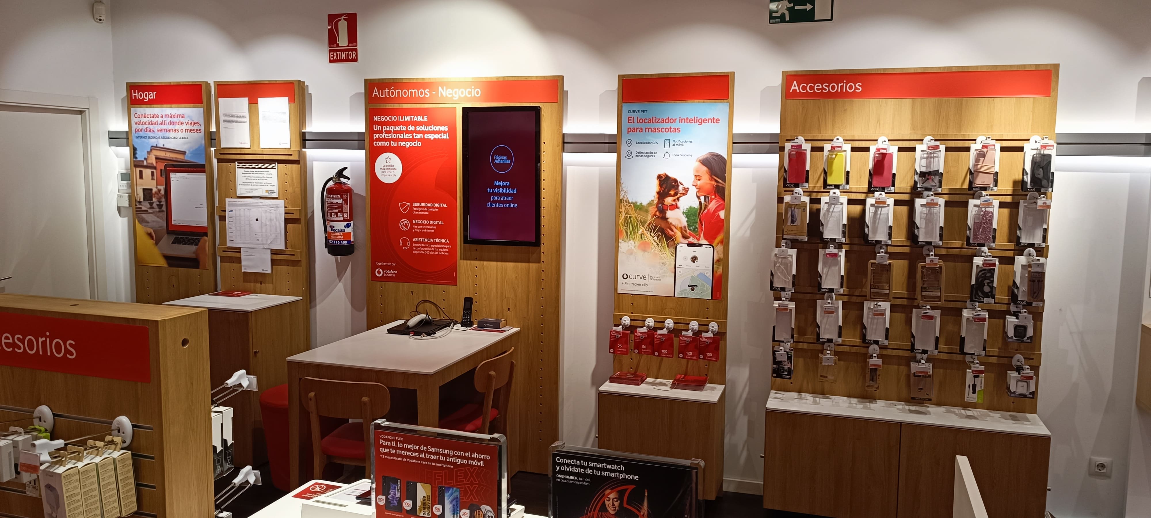Vodafone Alcampo Utebo foto