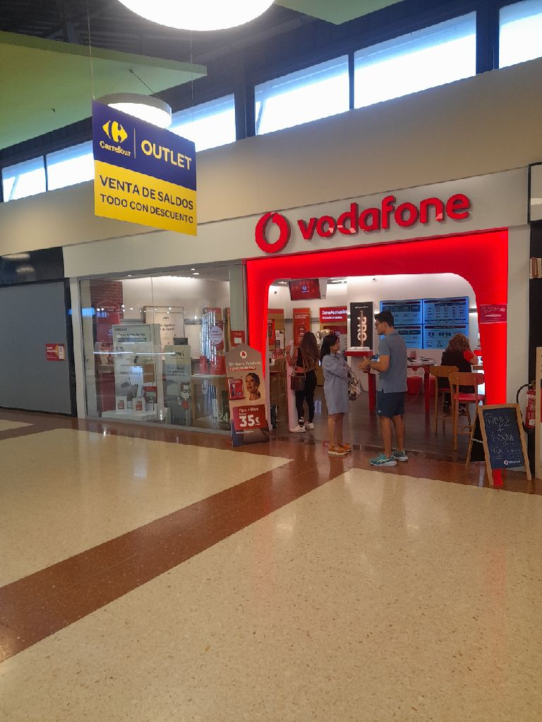 Vodafone Carrefour Paterna foto