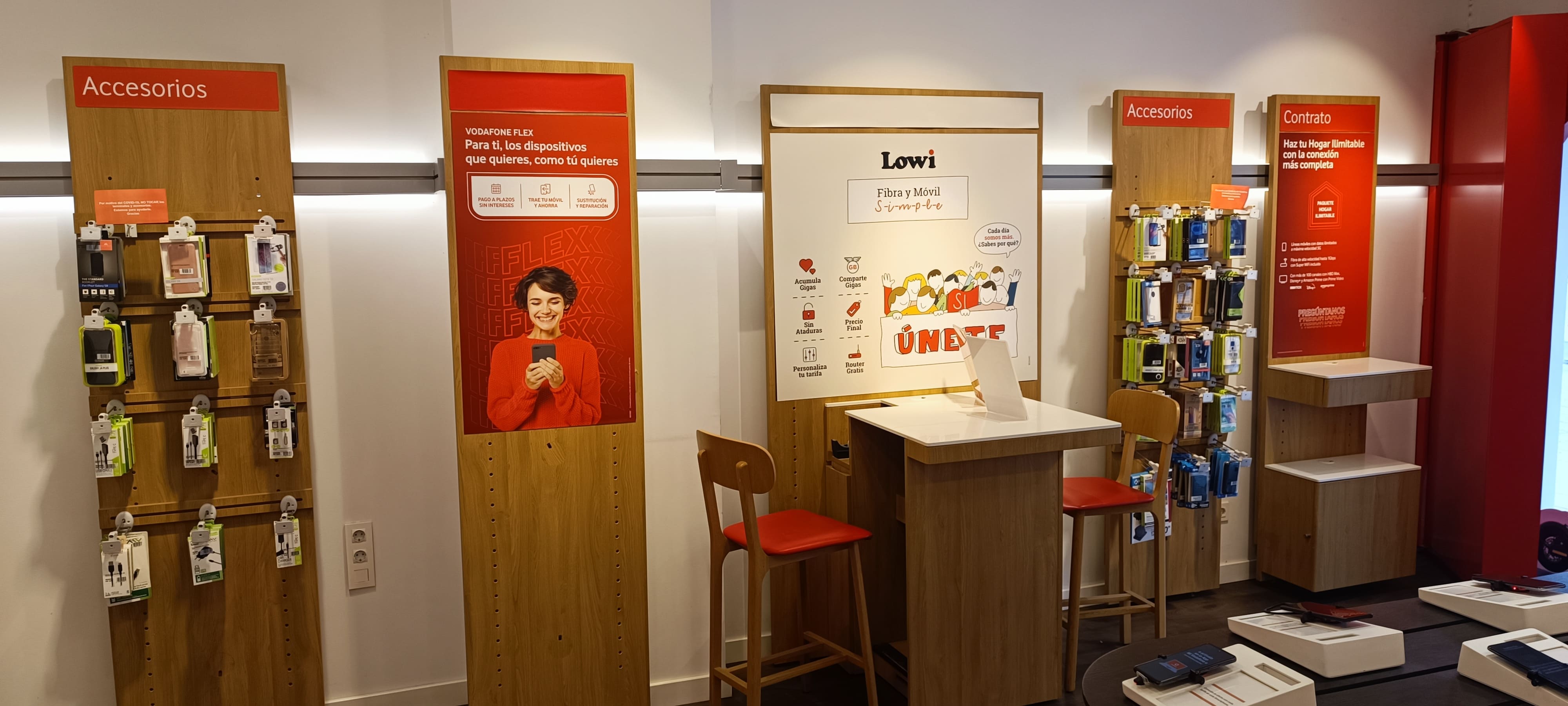 Vodafone La Felguera - Celestino Cabezas foto