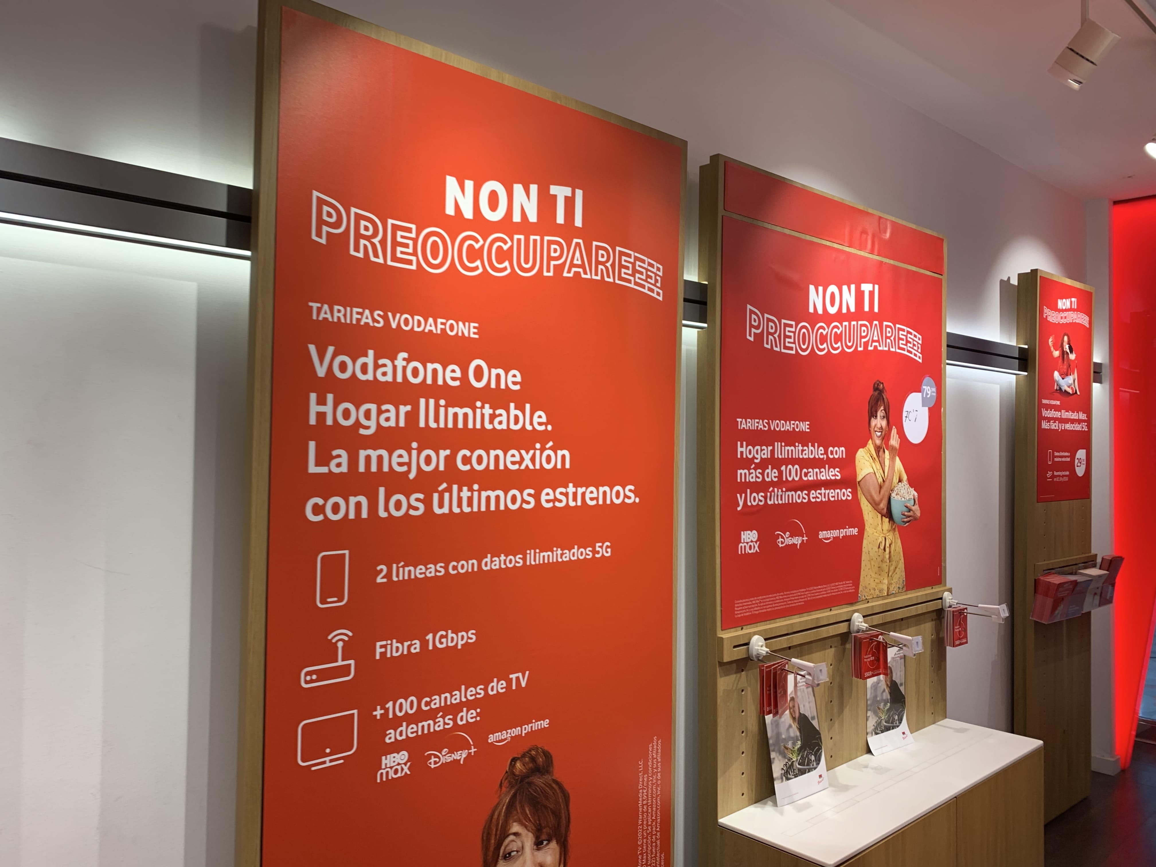 Vodafone Las Palmas - CC Las Arenas foto