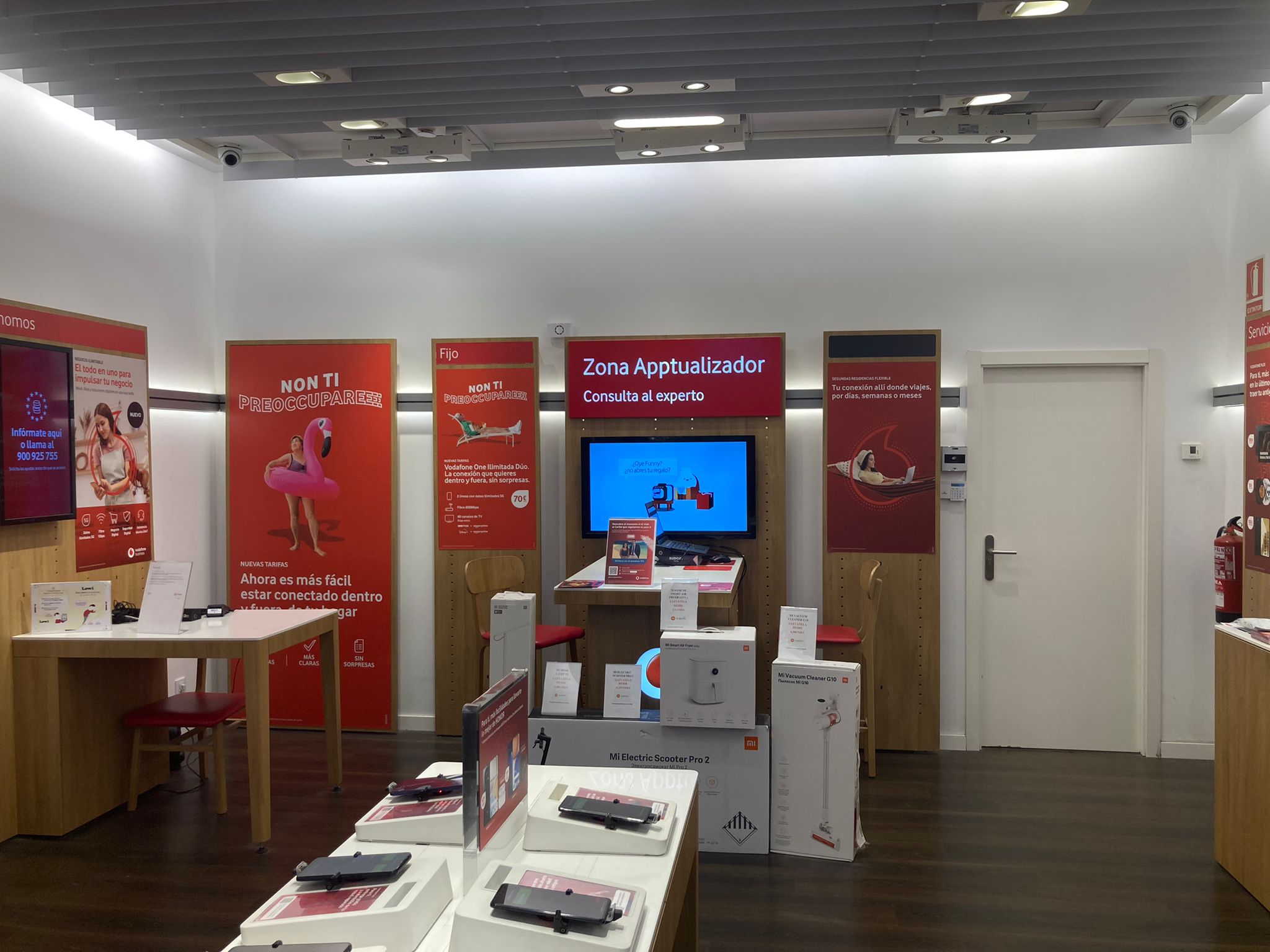 Vodafone Garbera Merkatal Zentroa foto