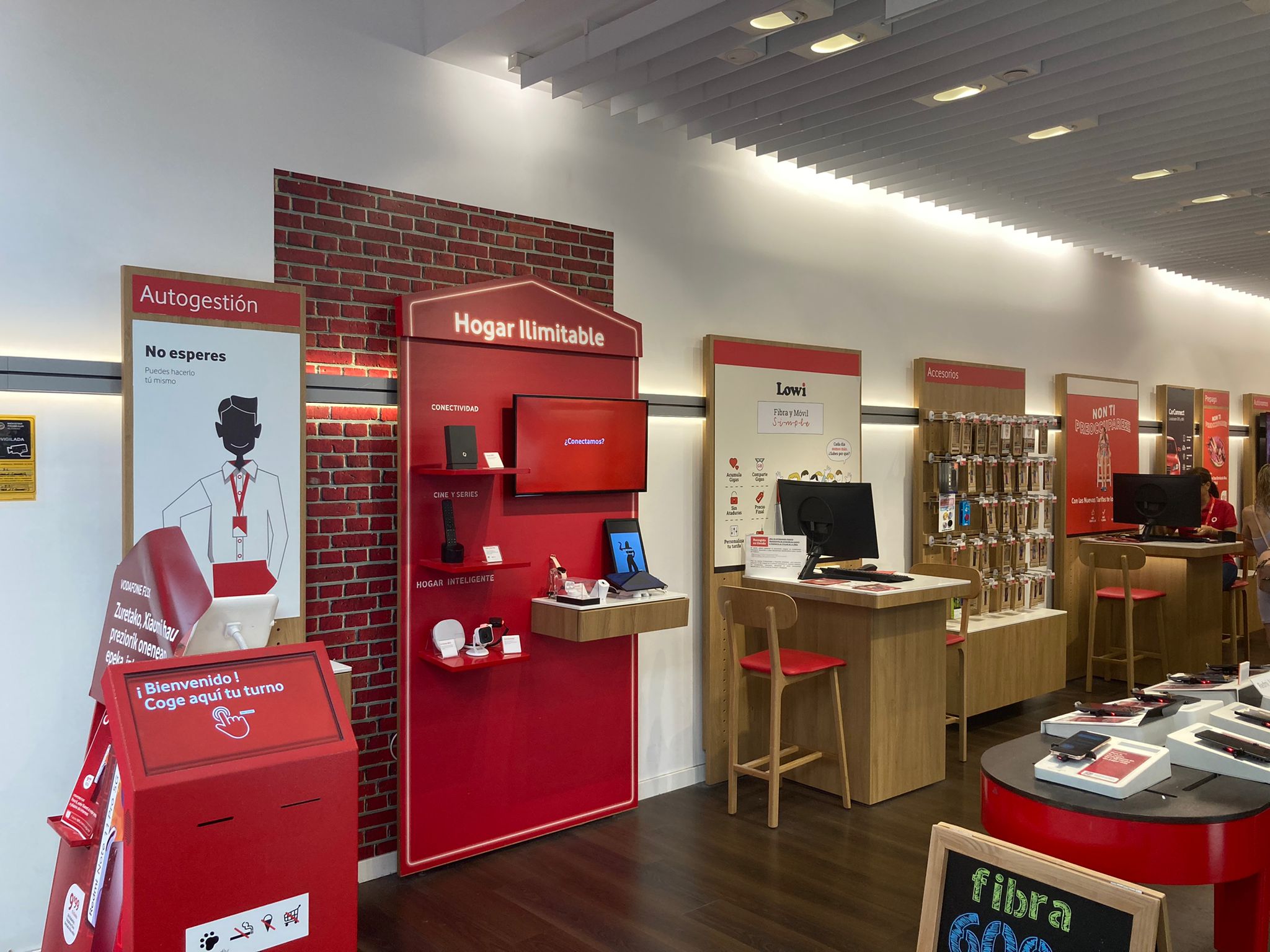 Vodafone Garbera Merkatal Zentroa foto