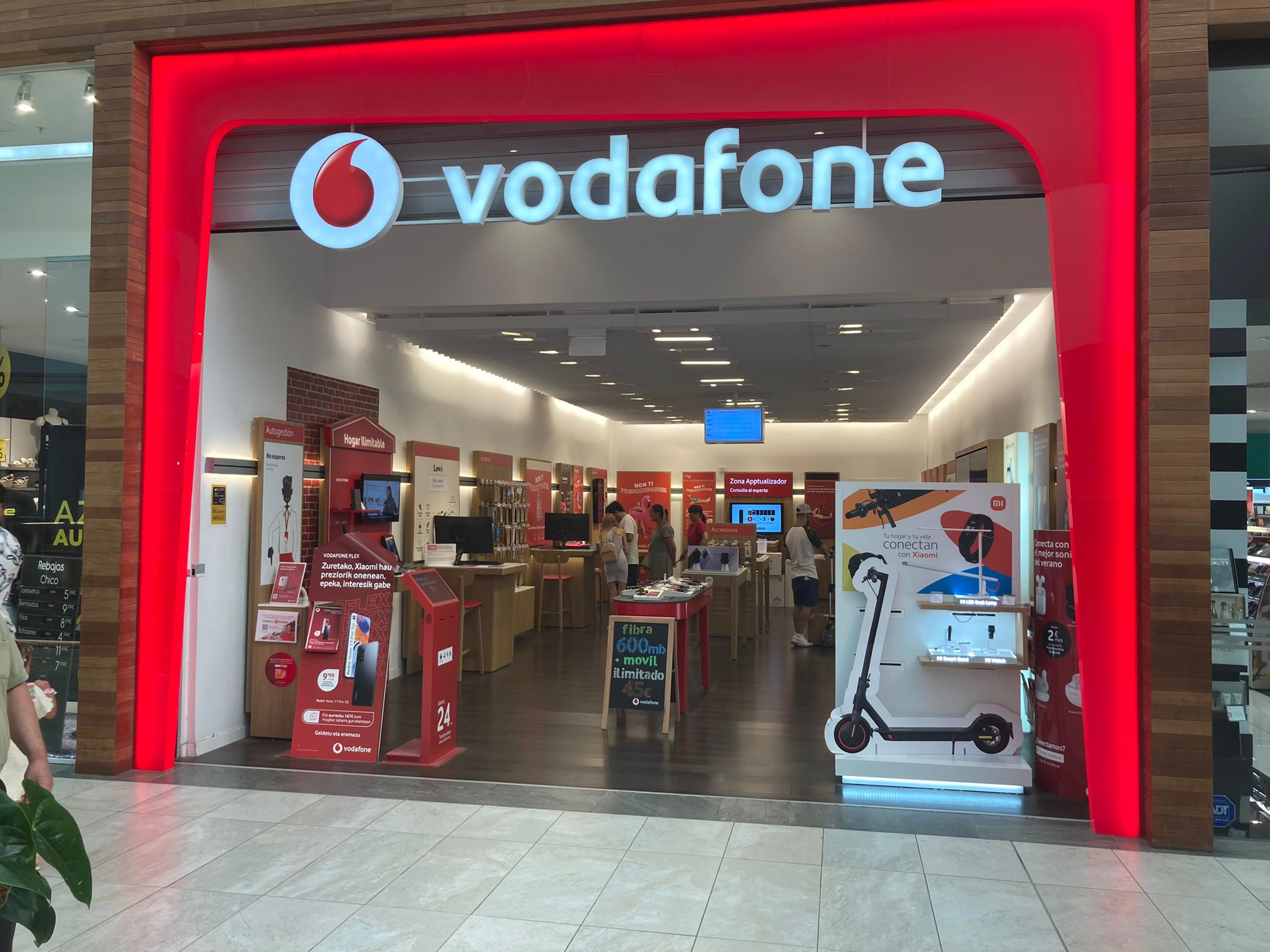 Vodafone Garbera Merkatal Zentroa