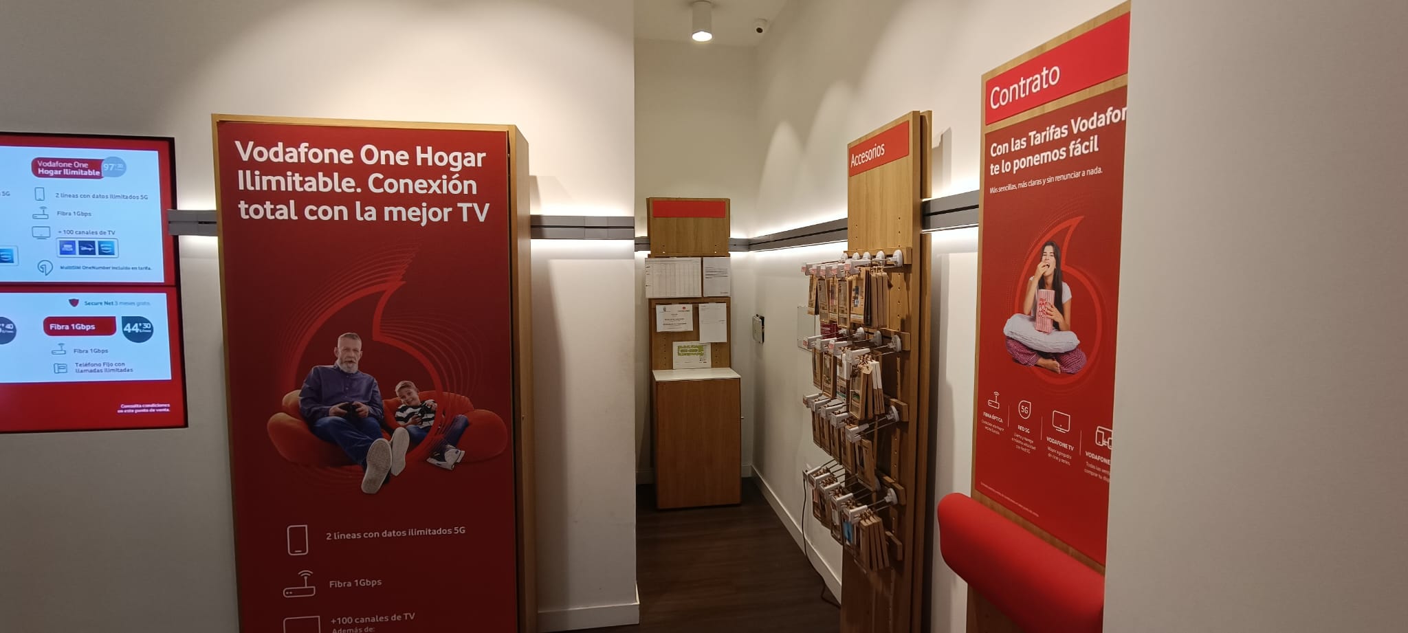 Vodafone Gran Plaza 2 foto