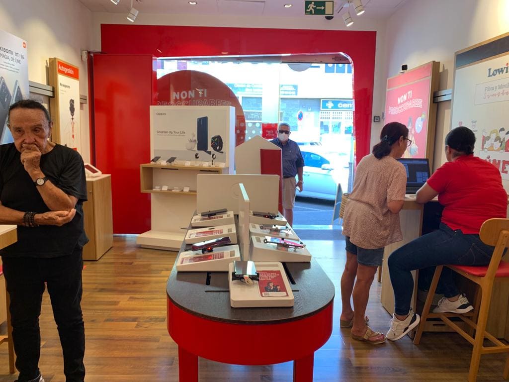 Vodafone San Isidro Granadilla foto